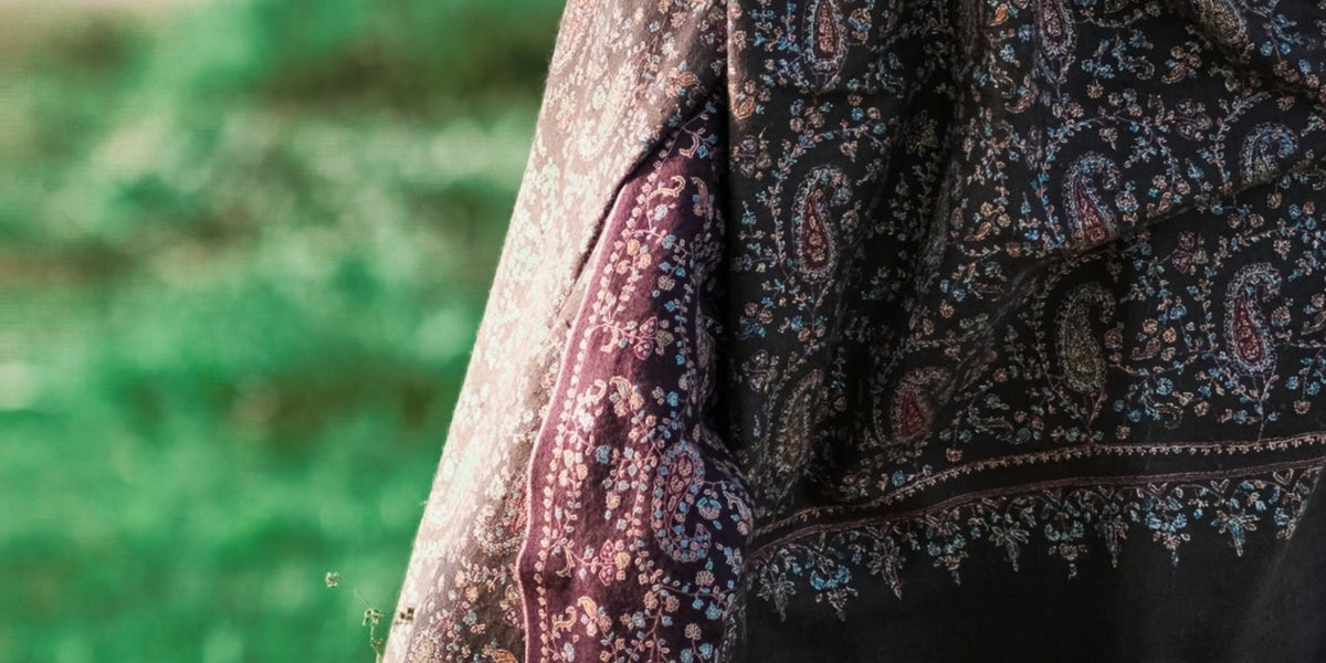 Do-Rukha: The Shawl With No Wrong Side