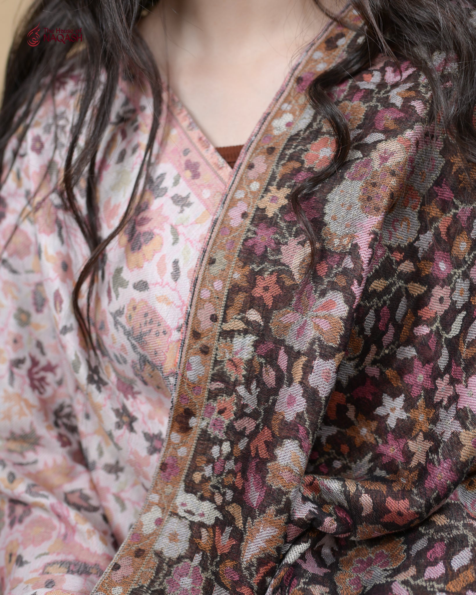 Chameleon Chic Stole