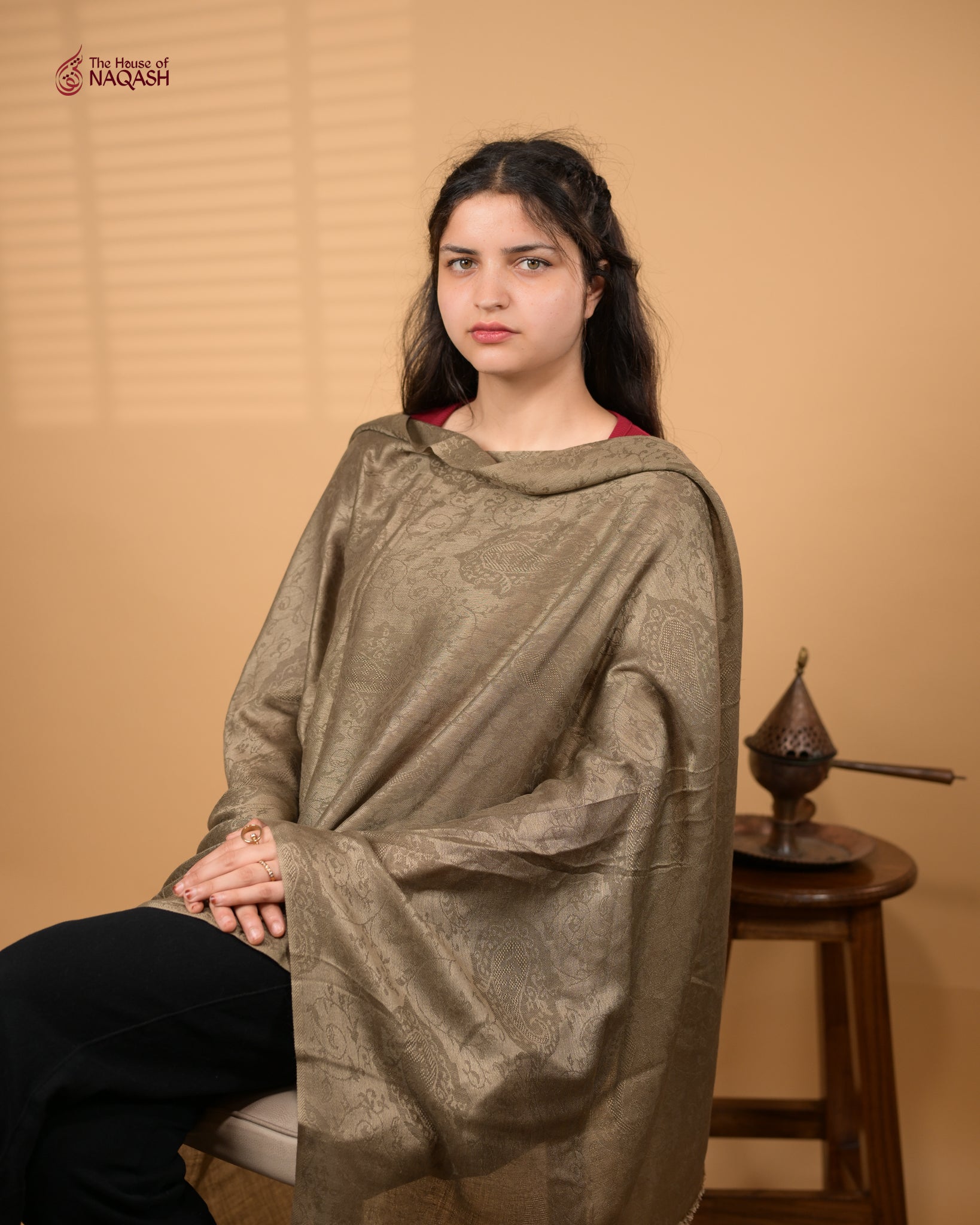 Gala Velvet Stole