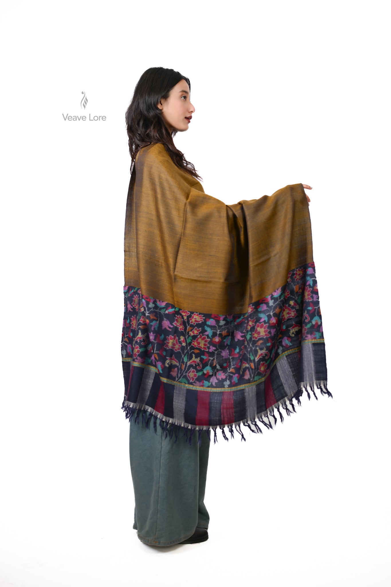 Zar-o-Gul Gold & Rose Pashmina Shawl