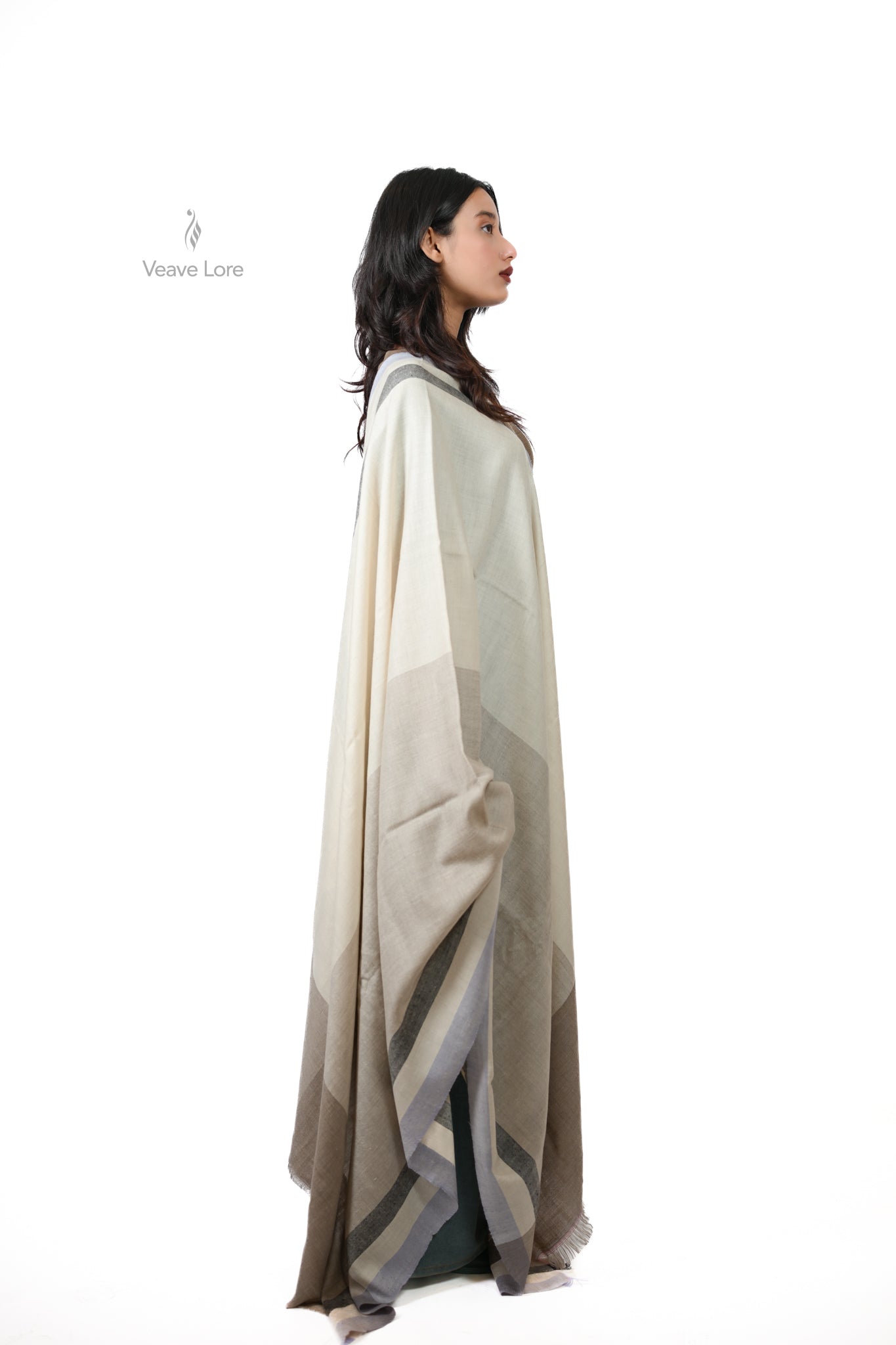 Safed-o-Khaak Pashmina Shawl