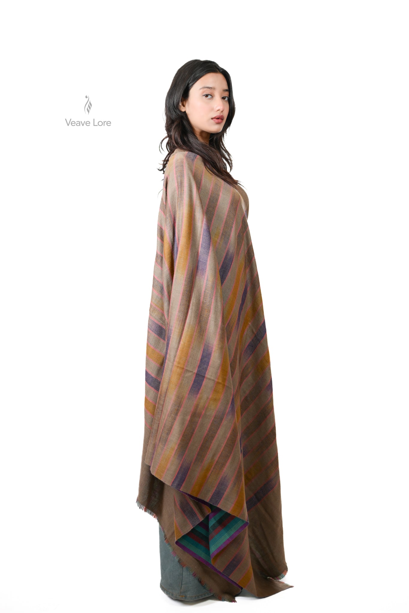 Do-Ri-Ki Rang-e-Kohsar Kashmiri Pashmina Shawl