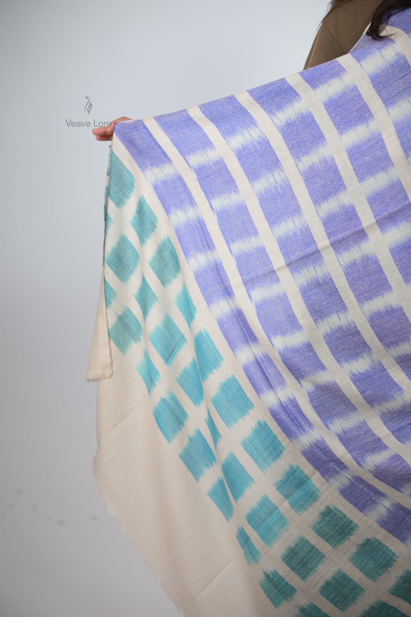 Aab-o-Hawaa Pashmina Shawl