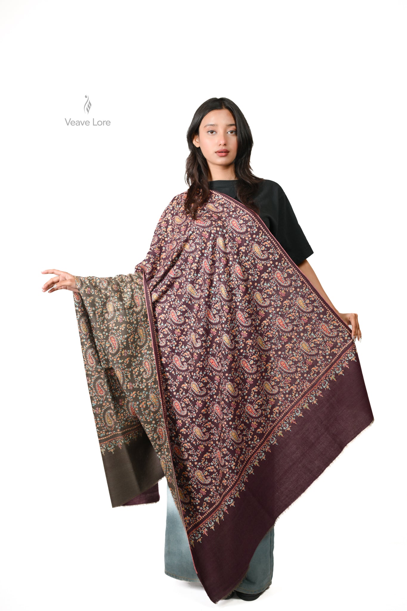The Twilight Bazm Pashmina Shawl