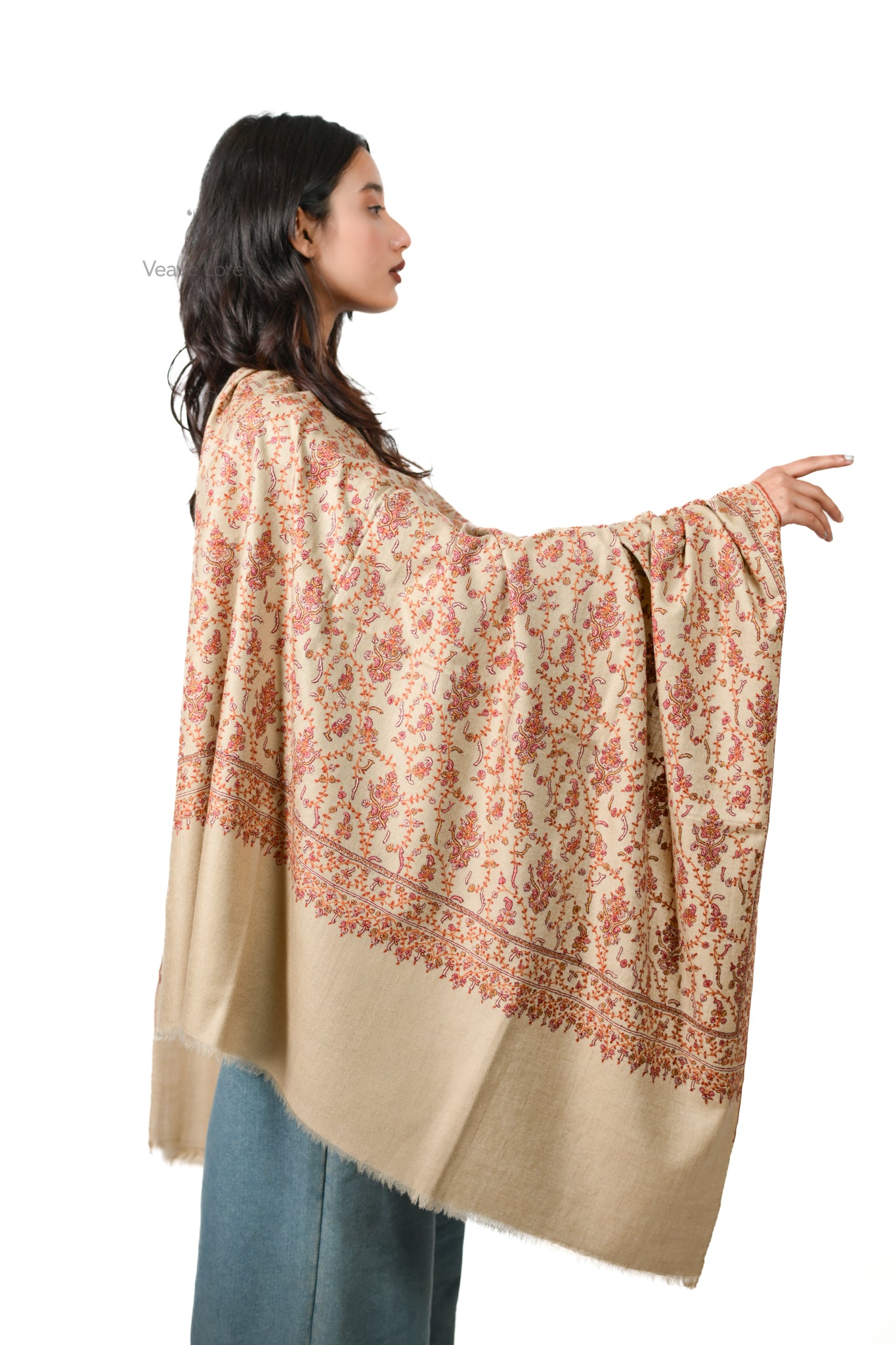 The Jali Garden Pashmina Shawl An All-Over Sozni Jaal of Lattice and Flower