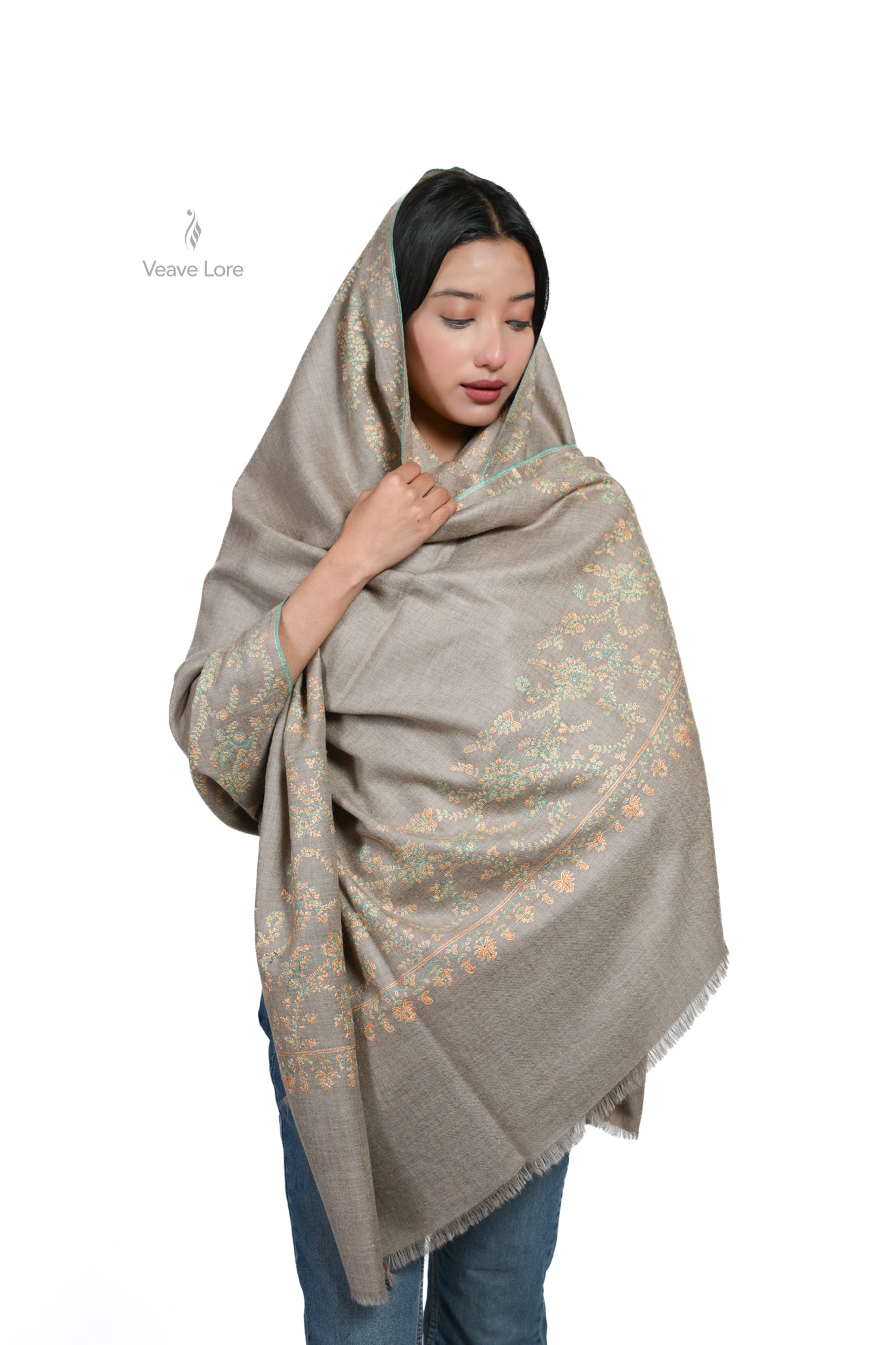 Bostan-e-Naazuk Pashmina Shawl