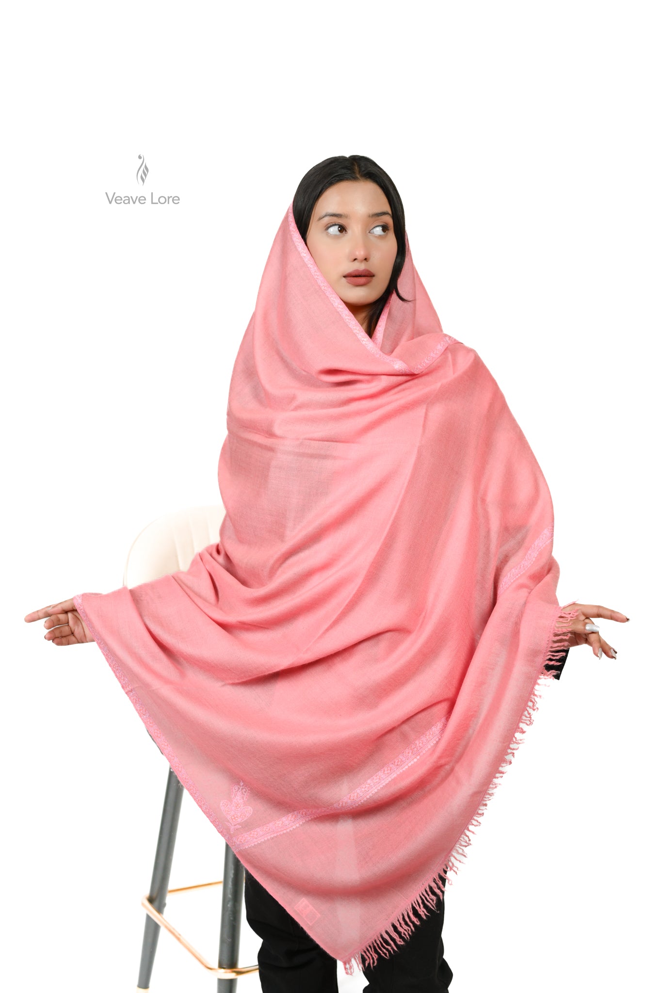 Saadgi-e-Pankhuri Pashmina Shawl