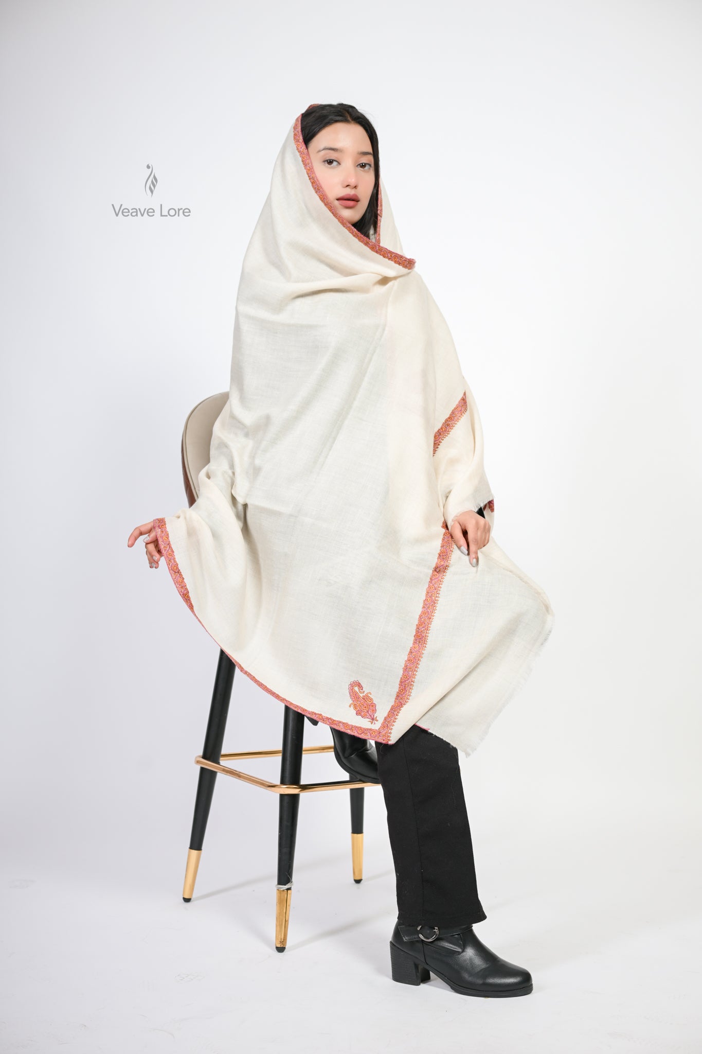 Bisat-e-Phool Pashmina Shawl