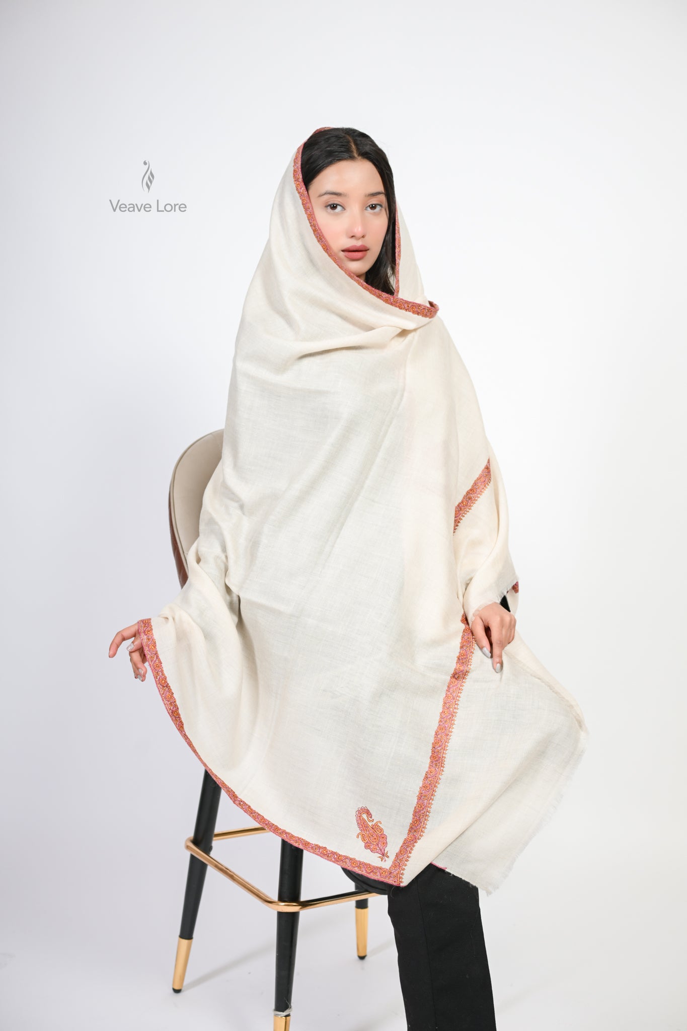 Bisat-e-Phool Pashmina Shawl