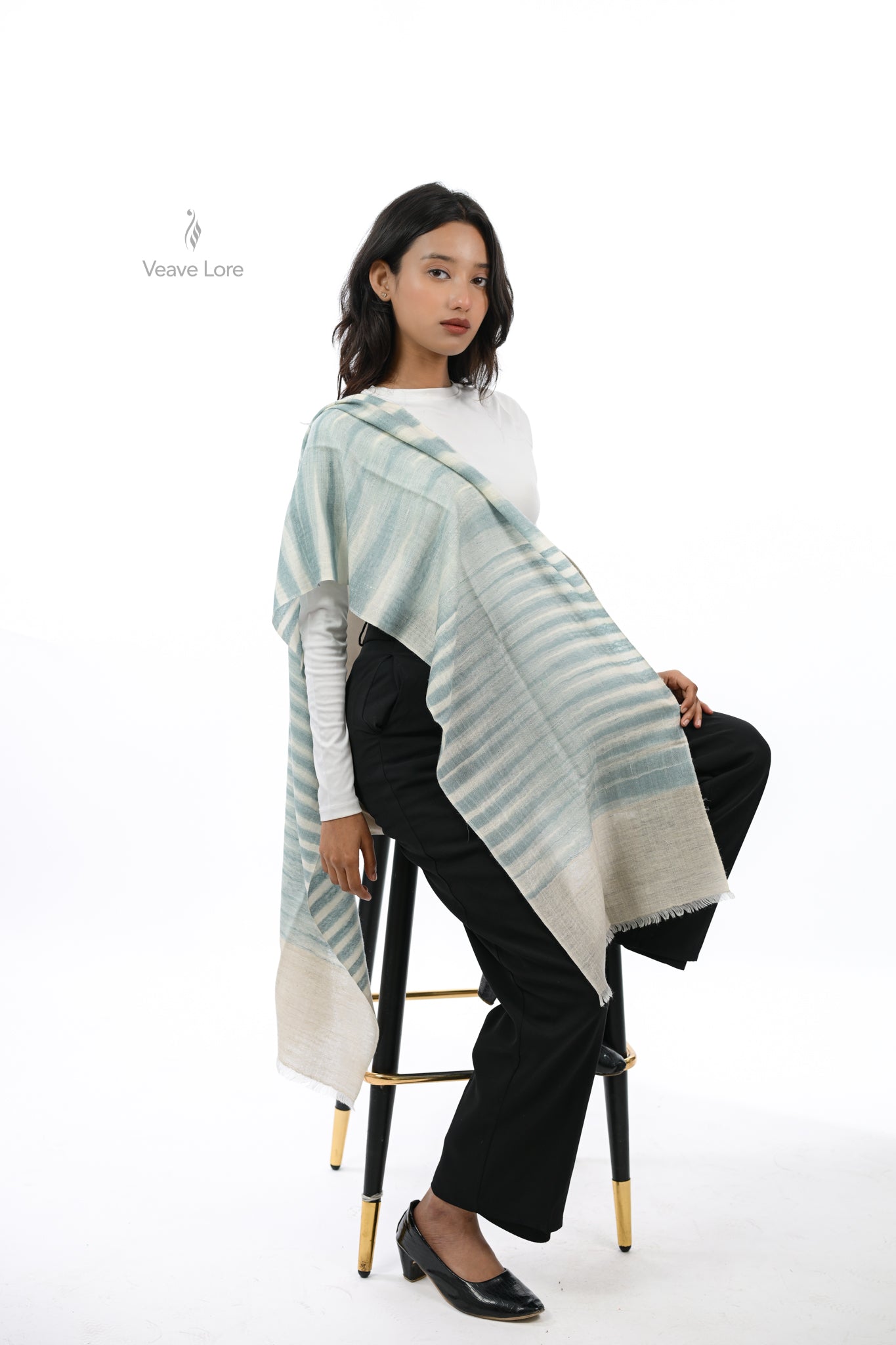 Azure Horizon (Ufaq-e-Feroza) Pashmina Muffler