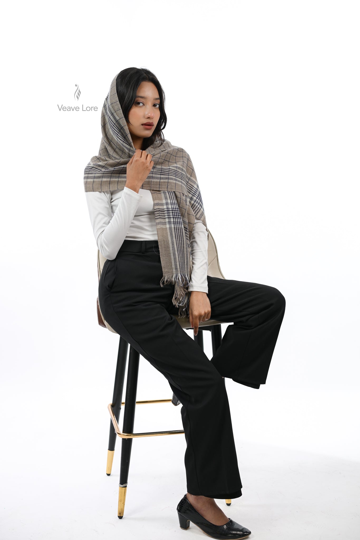 Midnight Check (Chaukhan-e-Shab) Pashmina Muffler