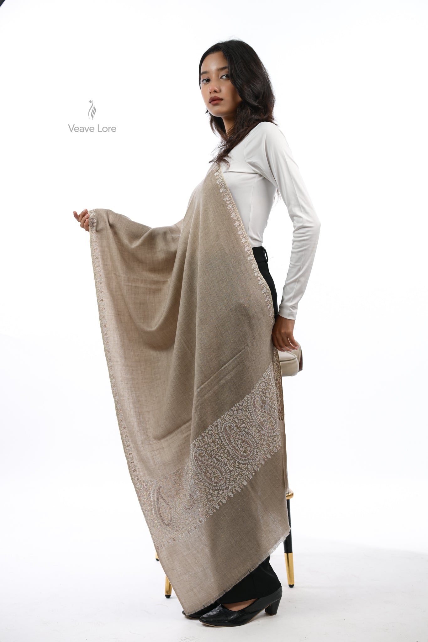 Badaam & Petal Pashmina Stole