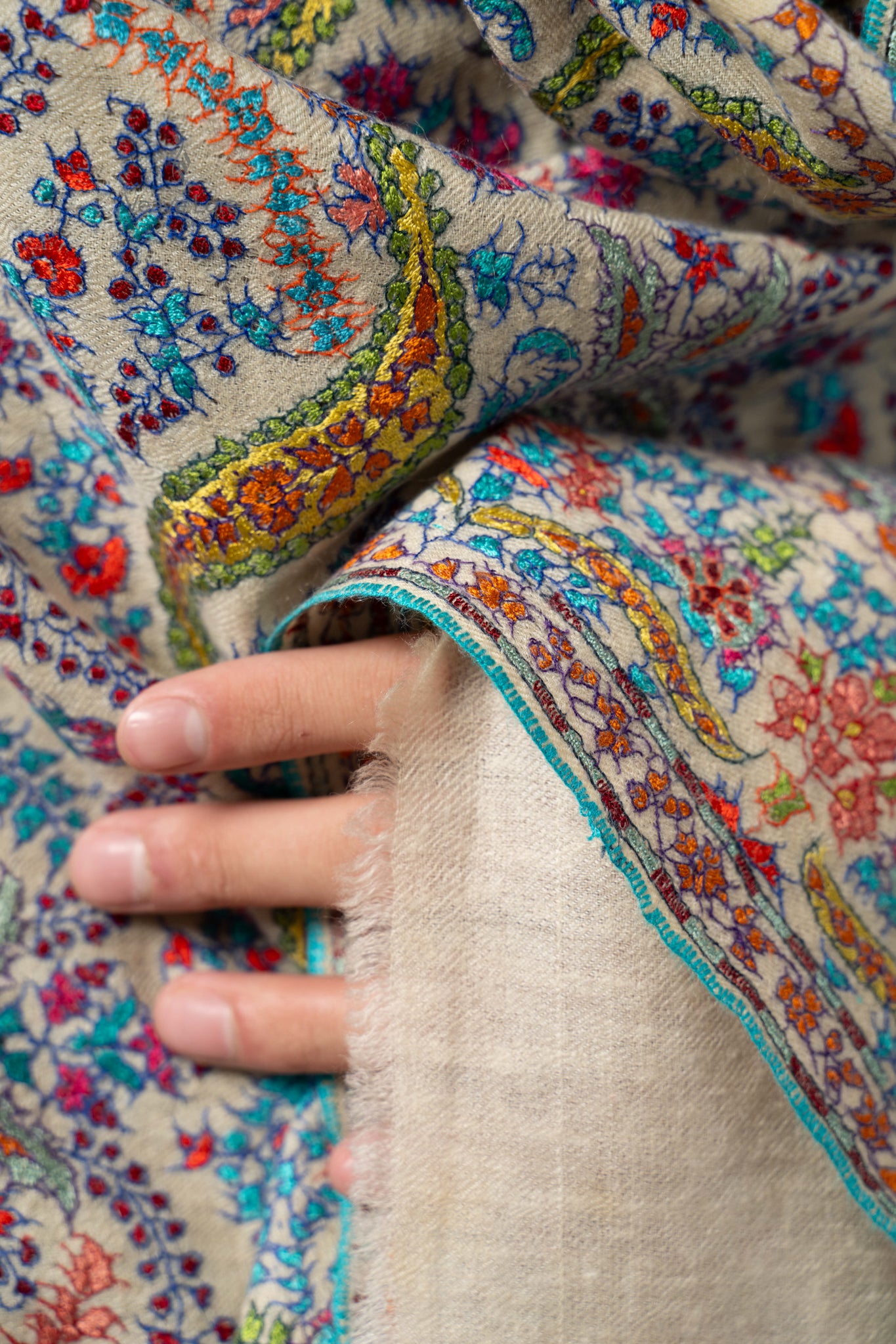 Aurelia Bouquet Pashmina Shawl