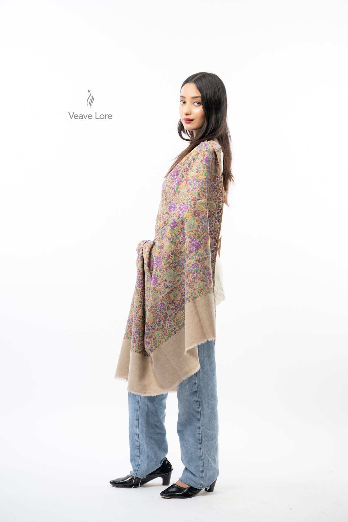 Ecru Dahlia Pashmina Shawl