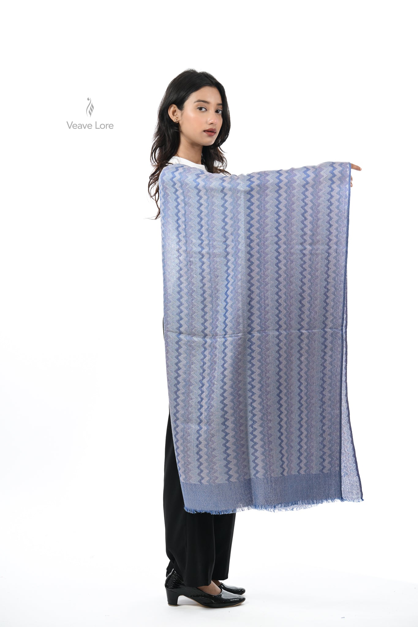 Jacquard Woven Fine Wool Stole
