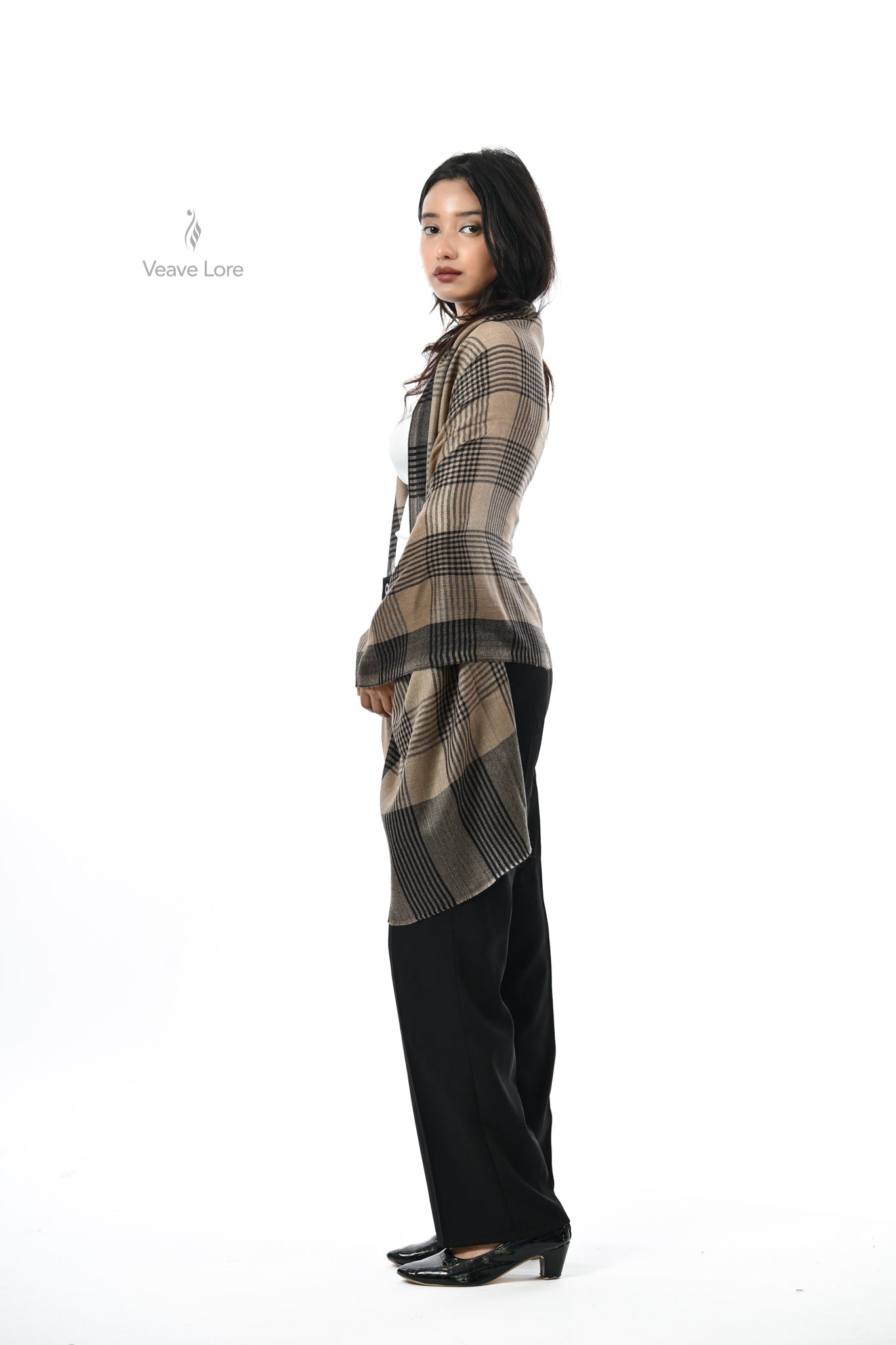 Khat-o-Naqsh Check & Stripe Stole