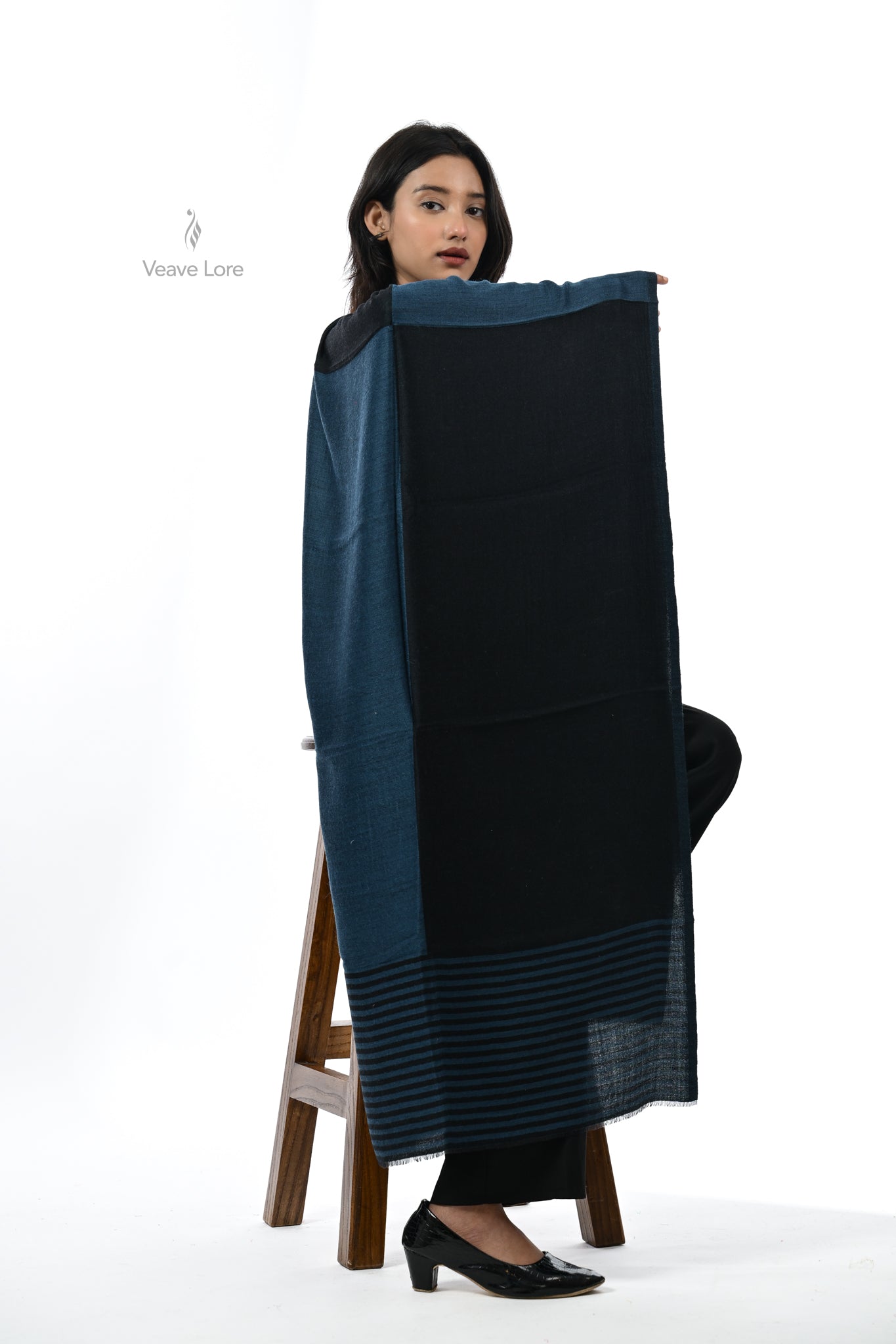 Tonal Texture Fine Wool Stole