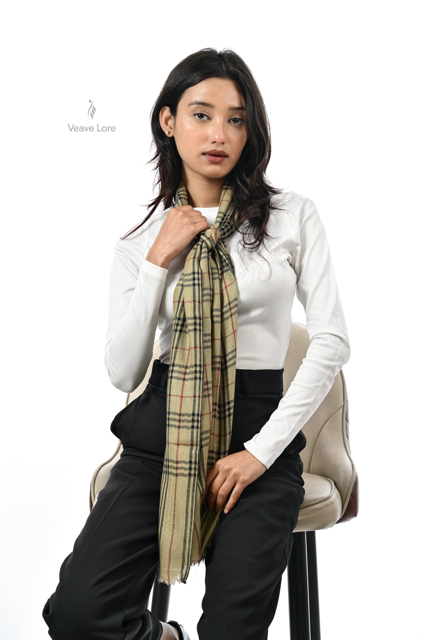 Noor Check Fine Wool Muffler