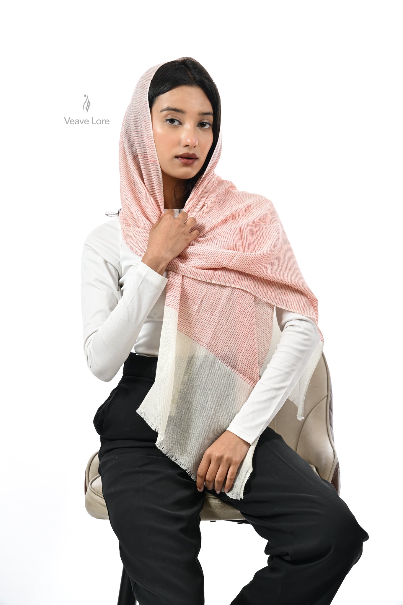 Sahar-e-Gul Fine Wool Muffler