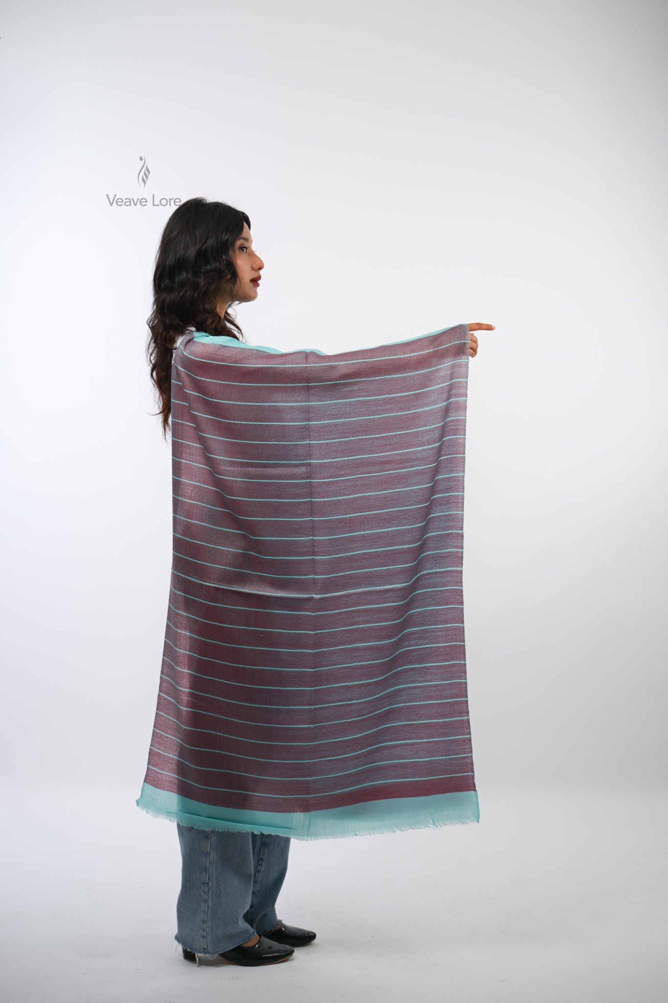 Check Fine Wool Stole — The Woven Grid