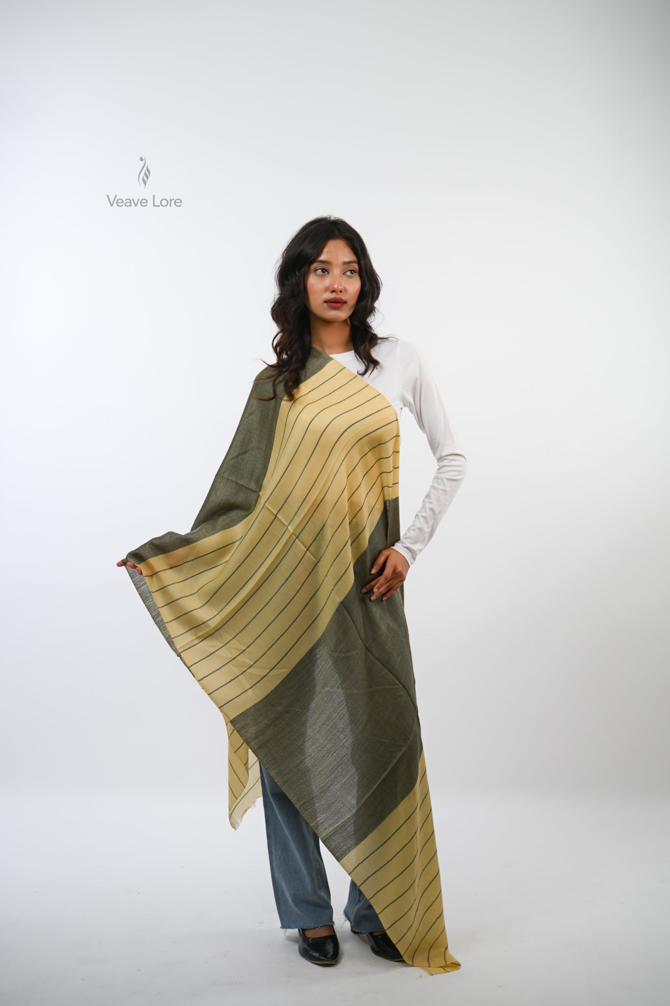Check Fine Wool Stole — The Woven Grid
