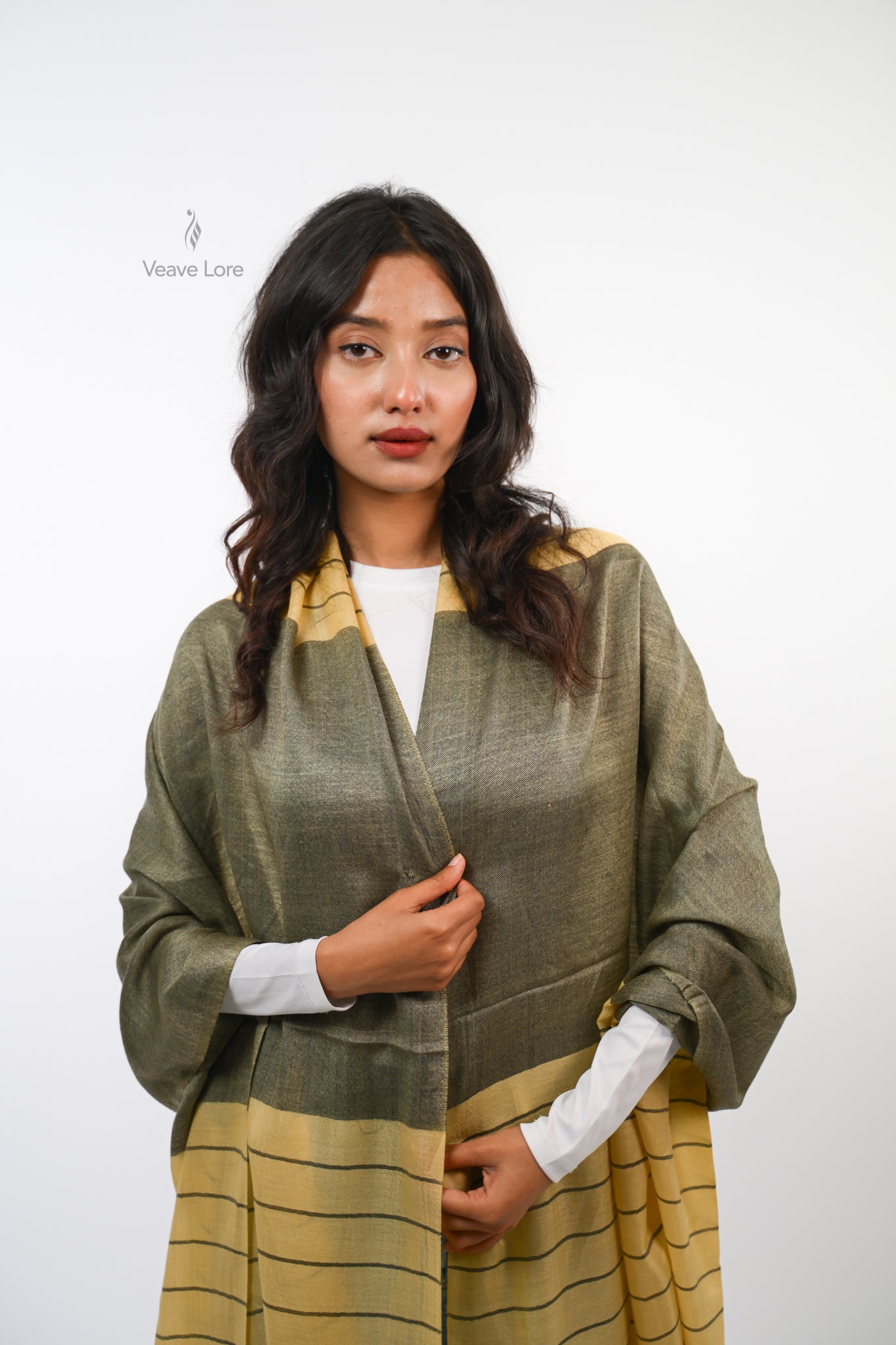 Check Fine Wool Stole — The Woven Grid