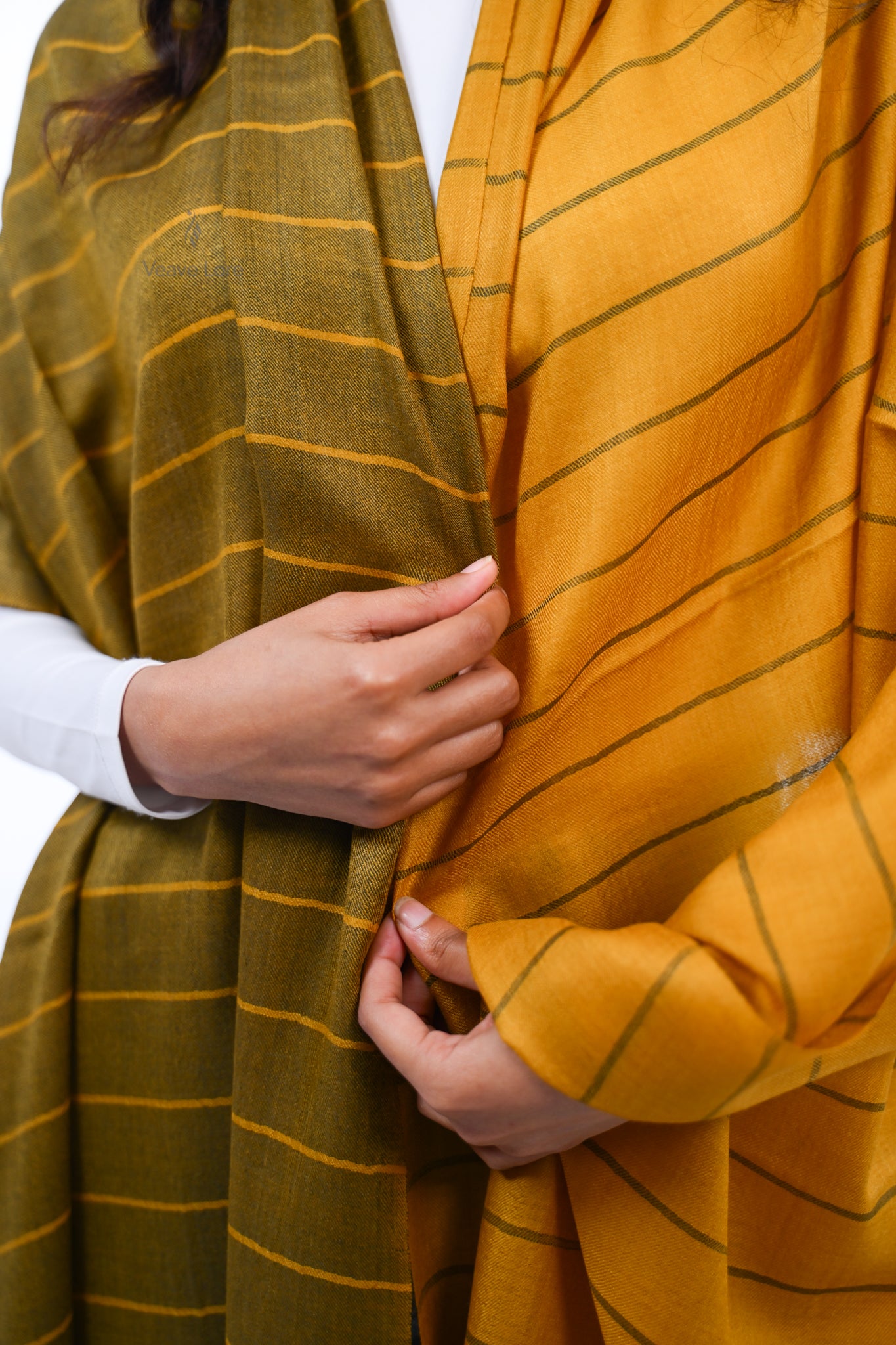 Check Fine Wool Stole — The Woven Grid