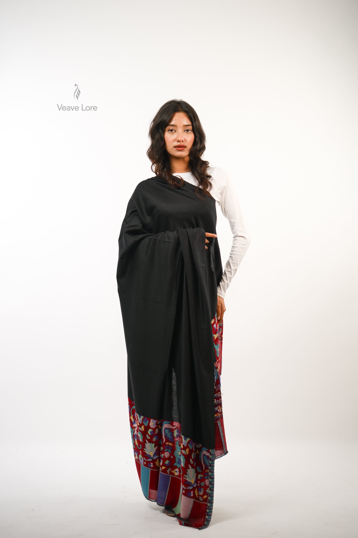 Sahra Kani Palledar Shawl