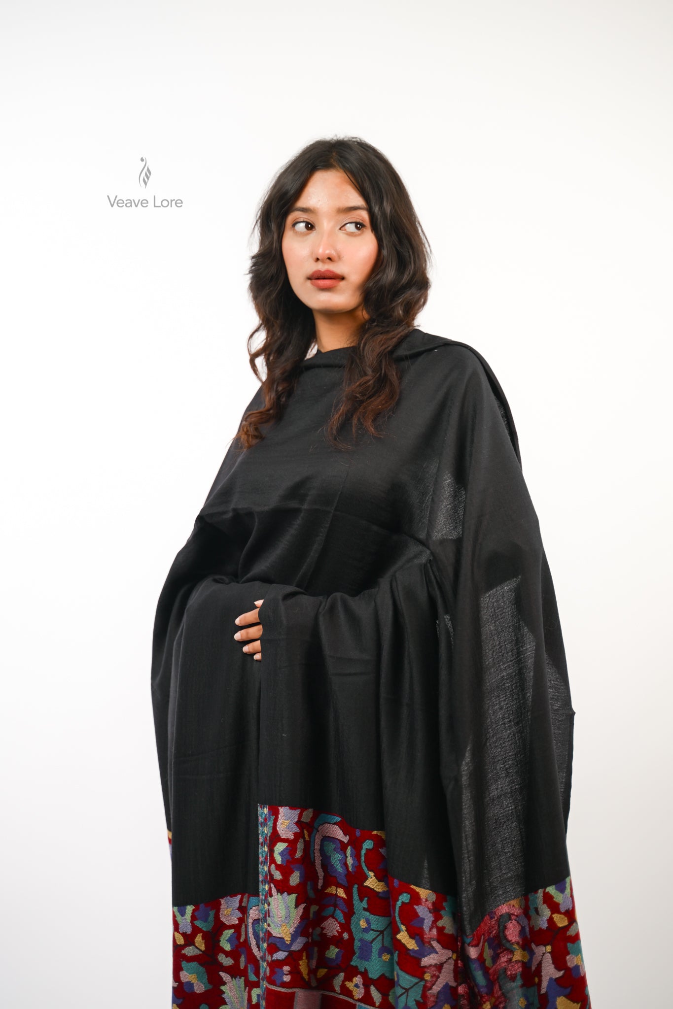 Sahra Kani Palledar Shawl