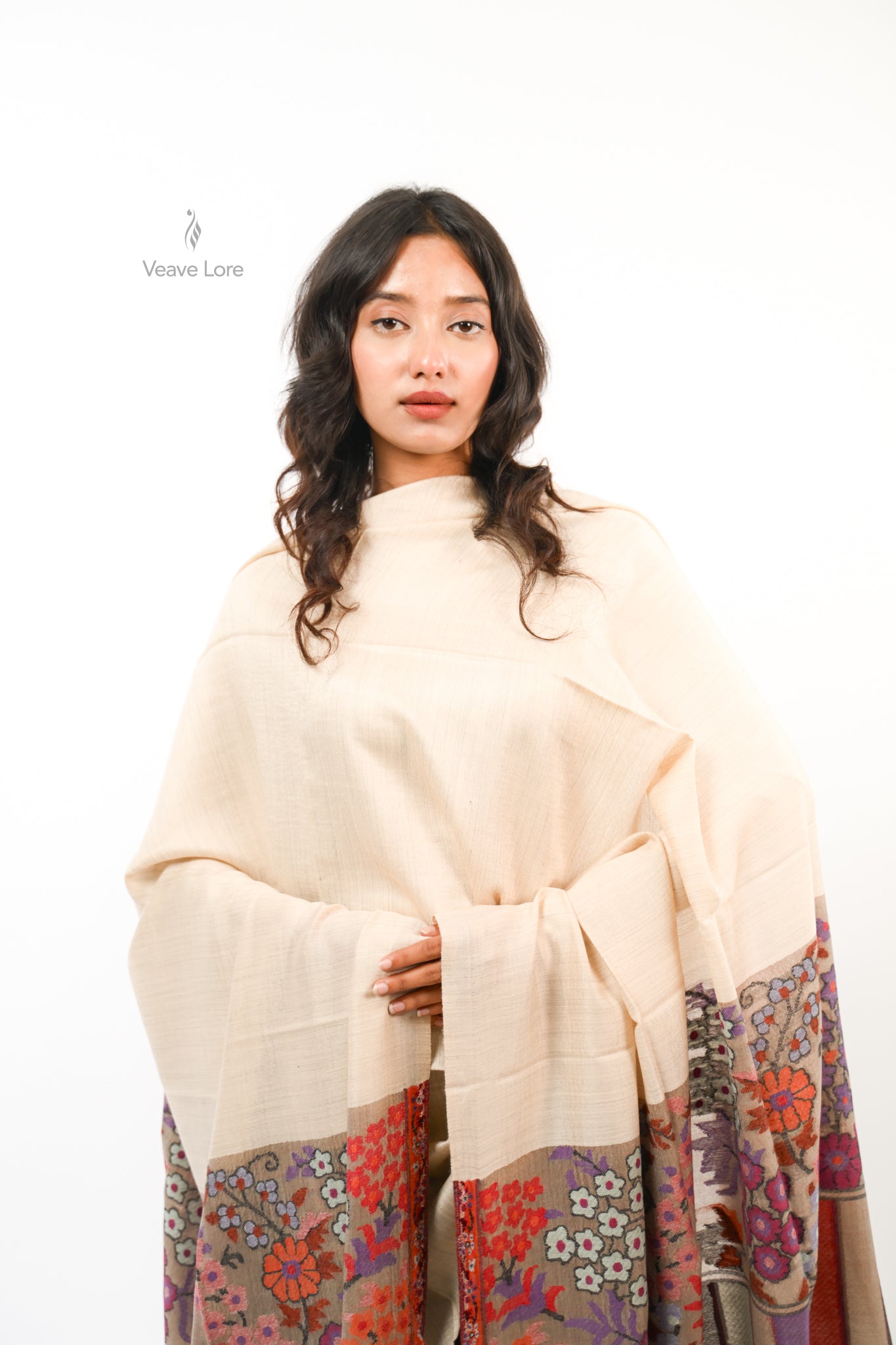 Nargis Kani Palledar Shawl