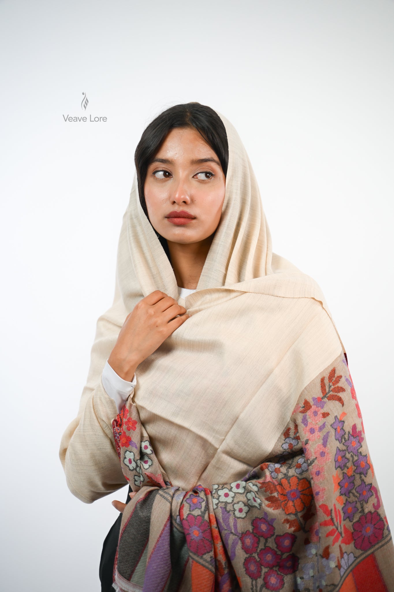 Nargis Kani Palledar Shawl