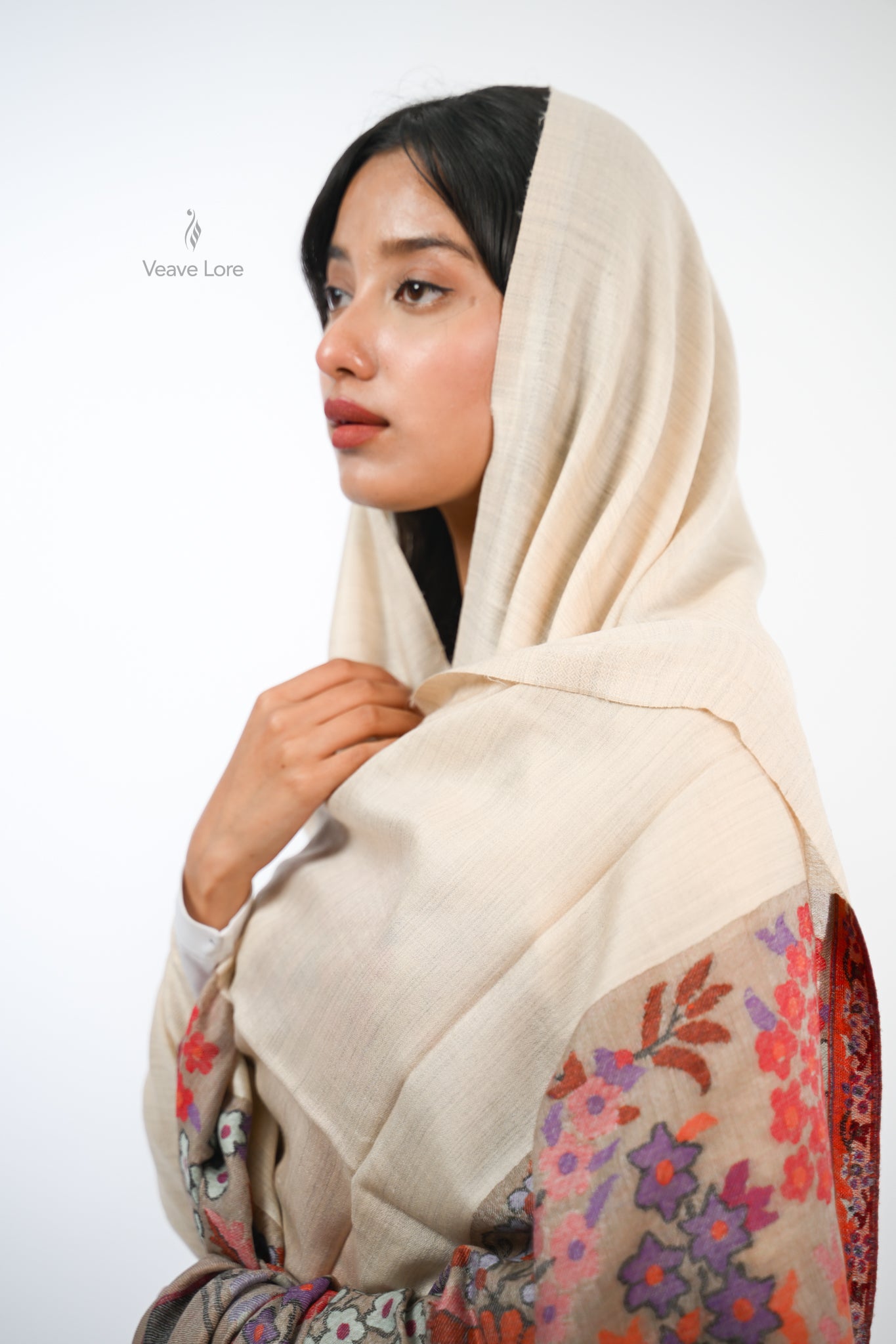 Nargis Kani Palledar Shawl