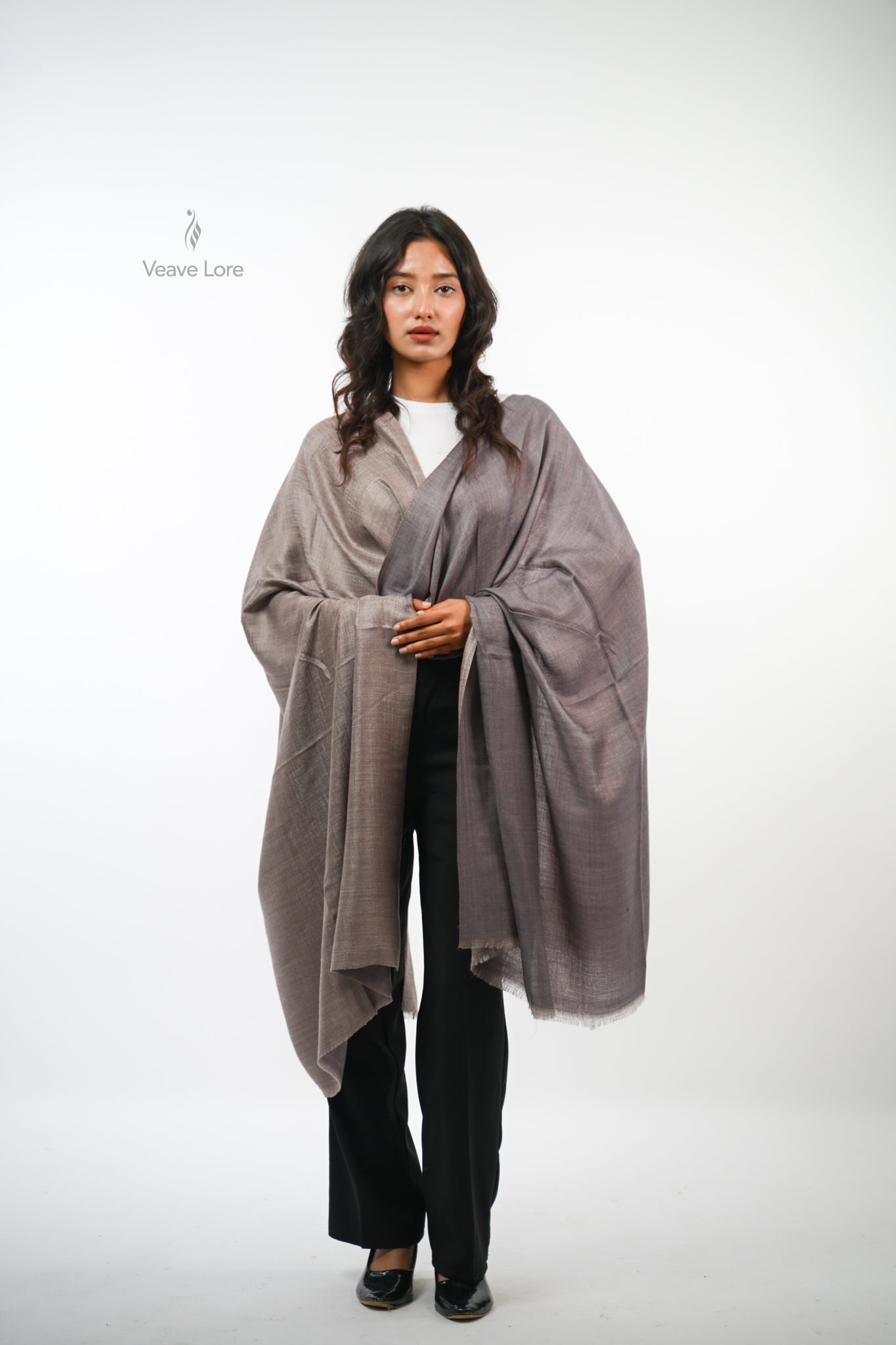 Sang Reversible Fine Wool Shawl