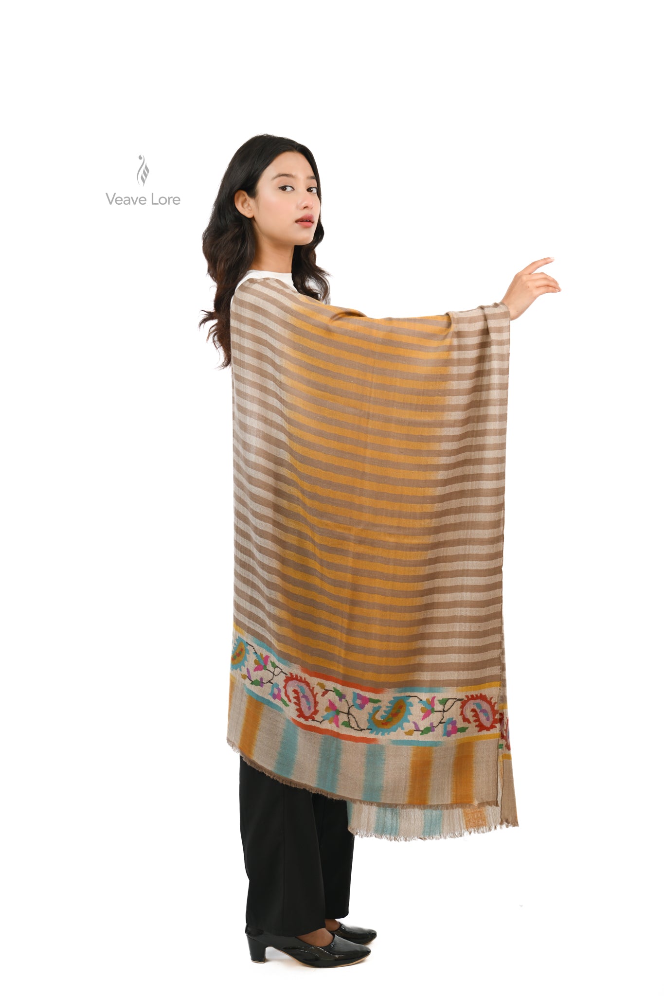 Lehar-o-Noor Pashmina Stole