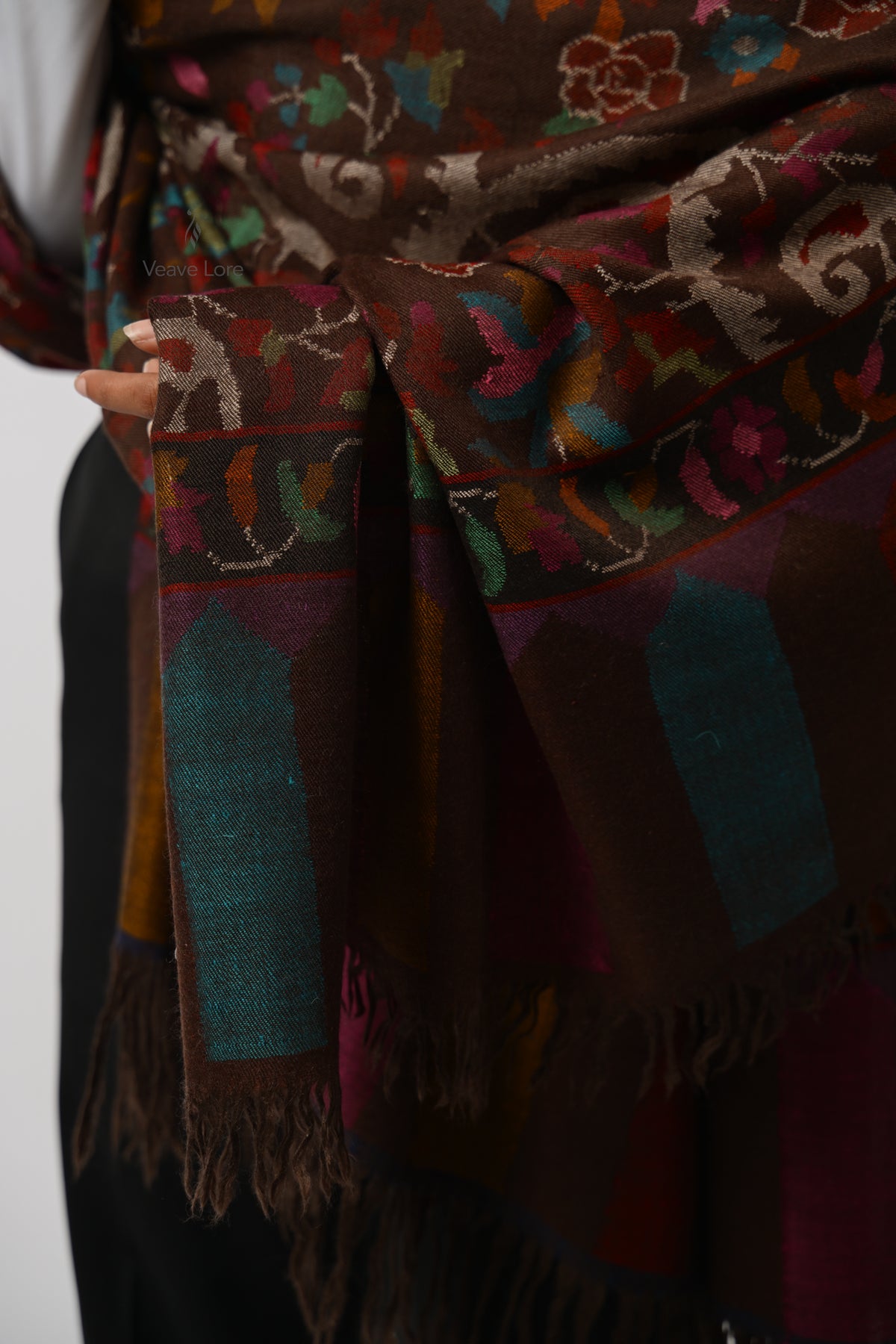 The Rose Scroll Kani Pashmina Shawl