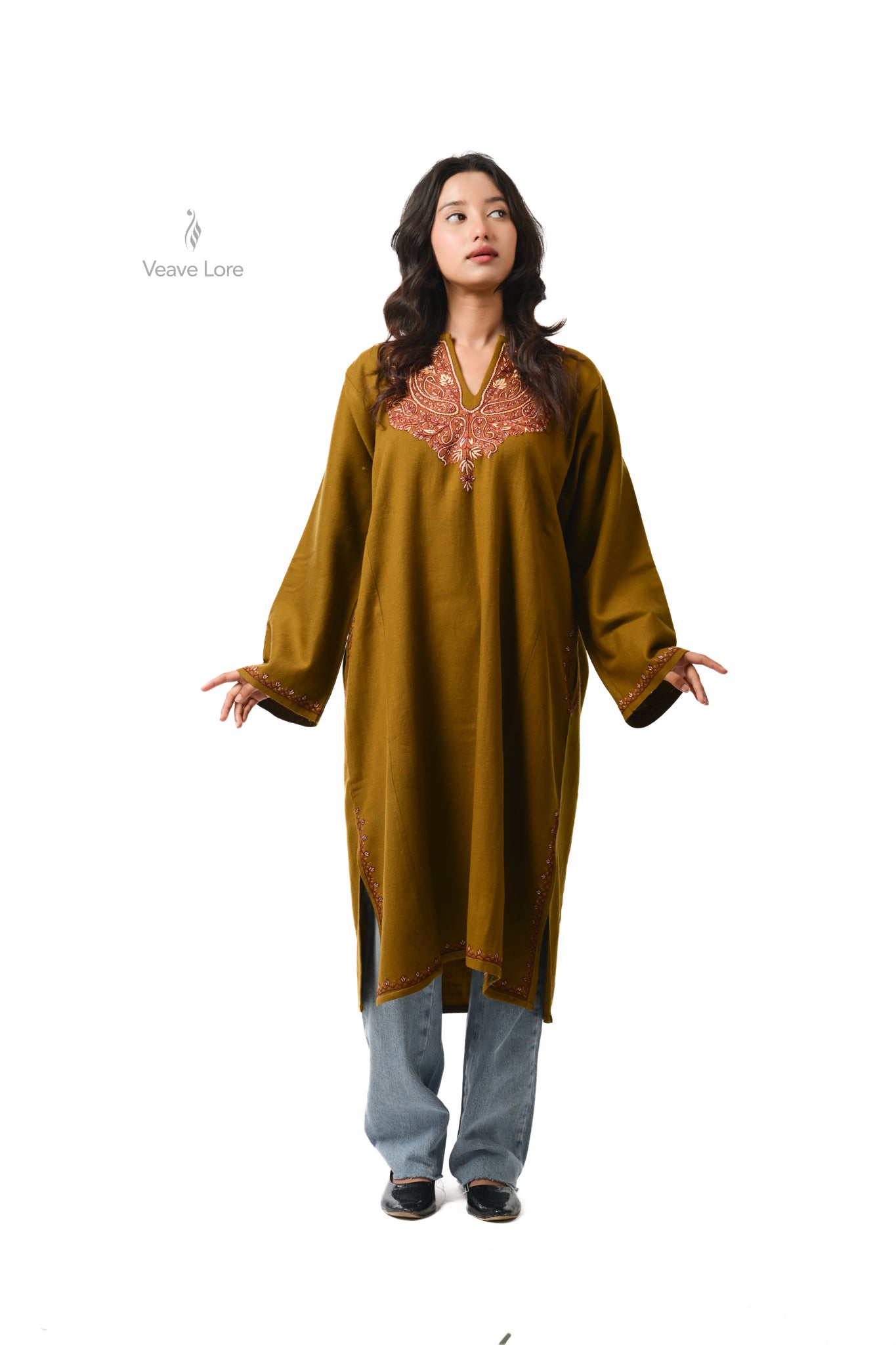 Zaitoon Plume Pheran
