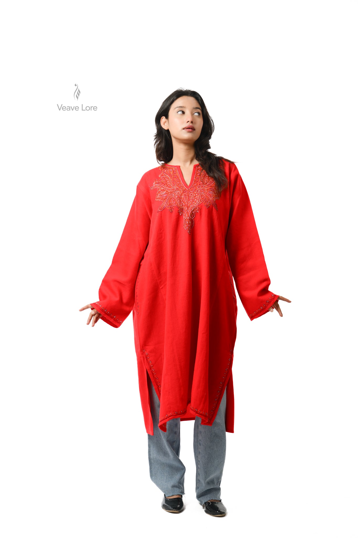 Laal Flora Pheran