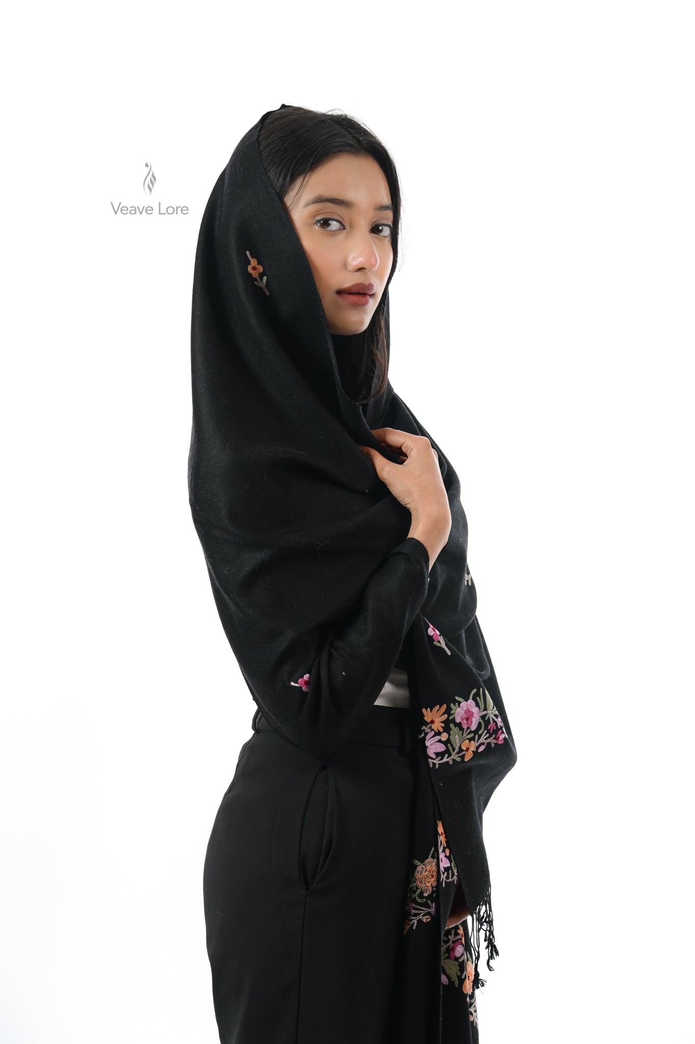 Silk Aari Fine Wool Stole
