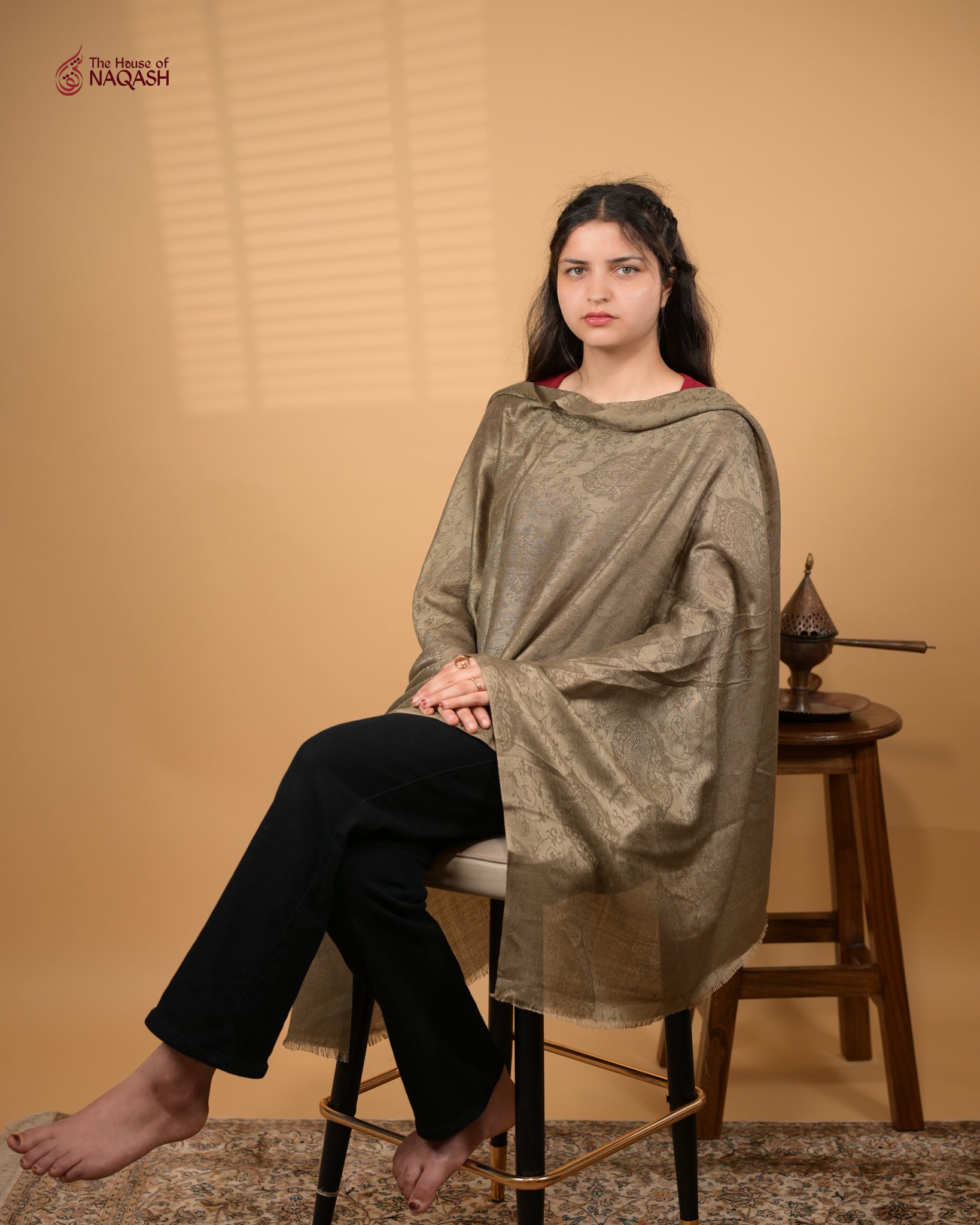 Gala Velvet Stole