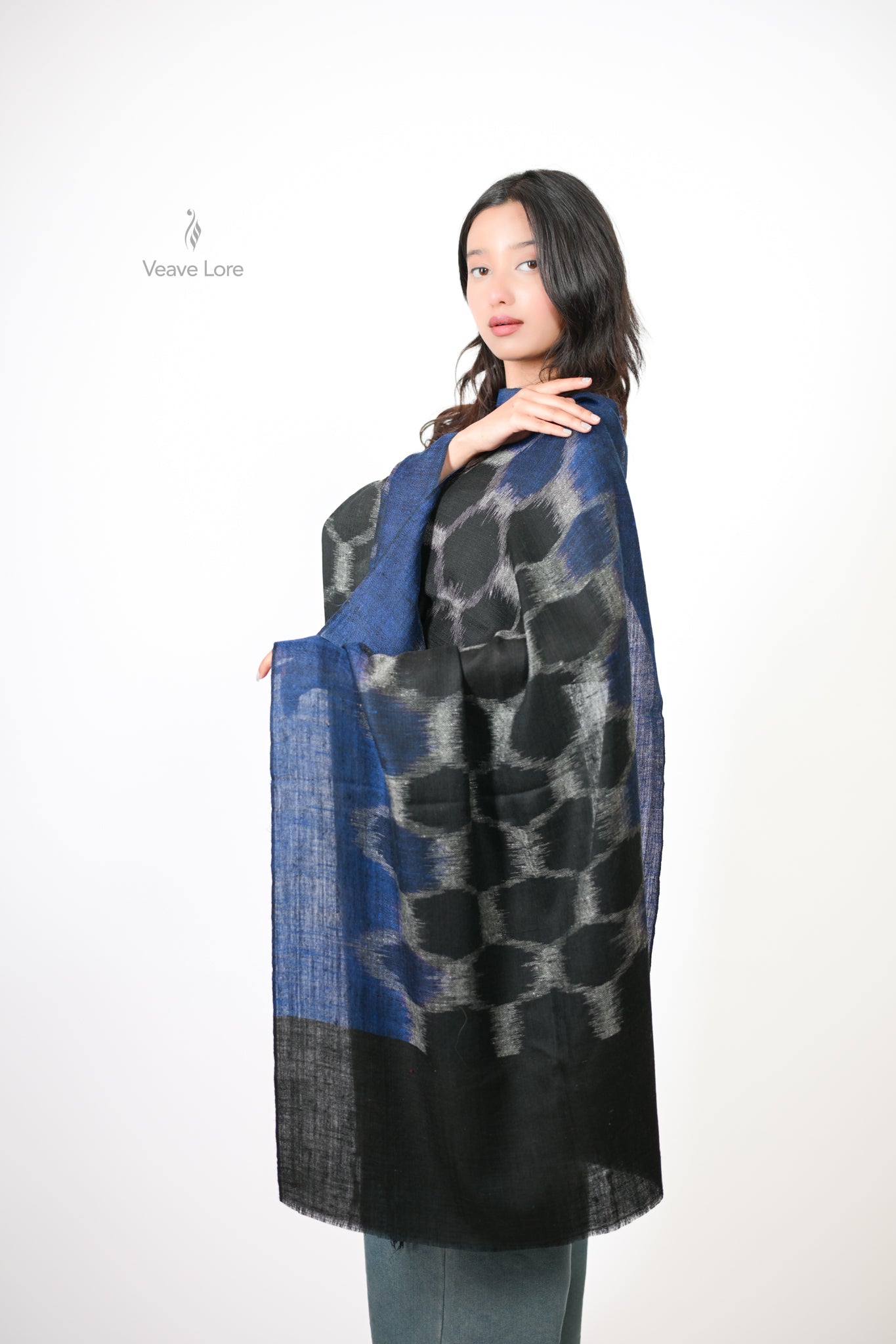 Shab-e-Kamar Pashmina Stole