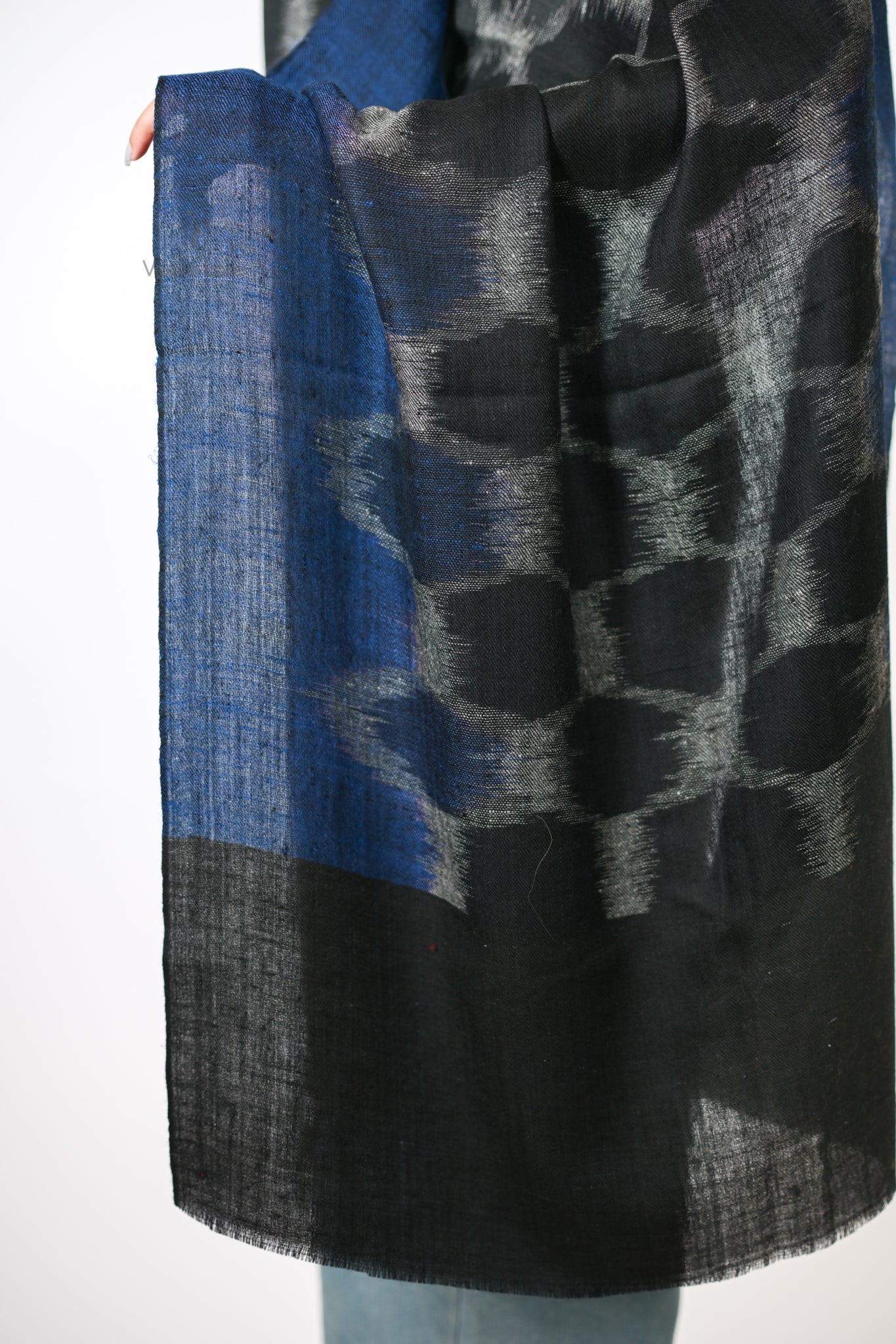 Shab-e-Kamar Pashmina Stole