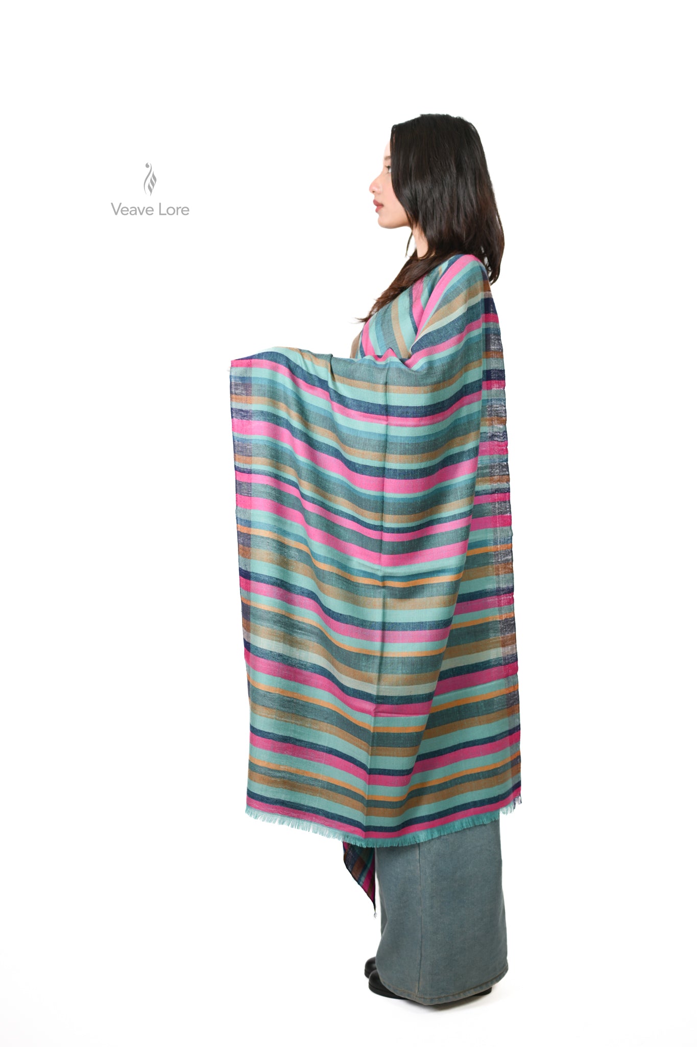 Subh-o-Sham Pashmina Stole