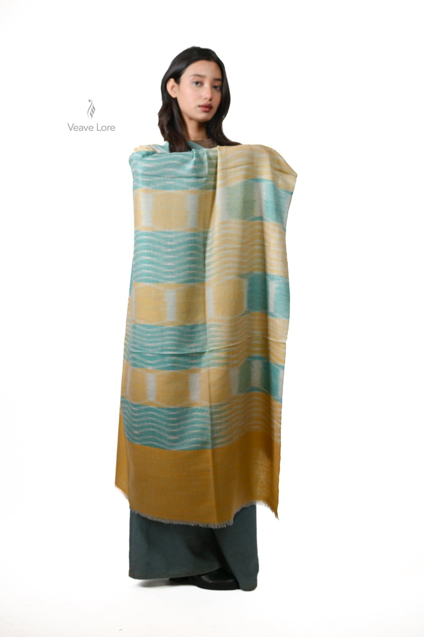 Zard-o-Darya Pashmina Shawl