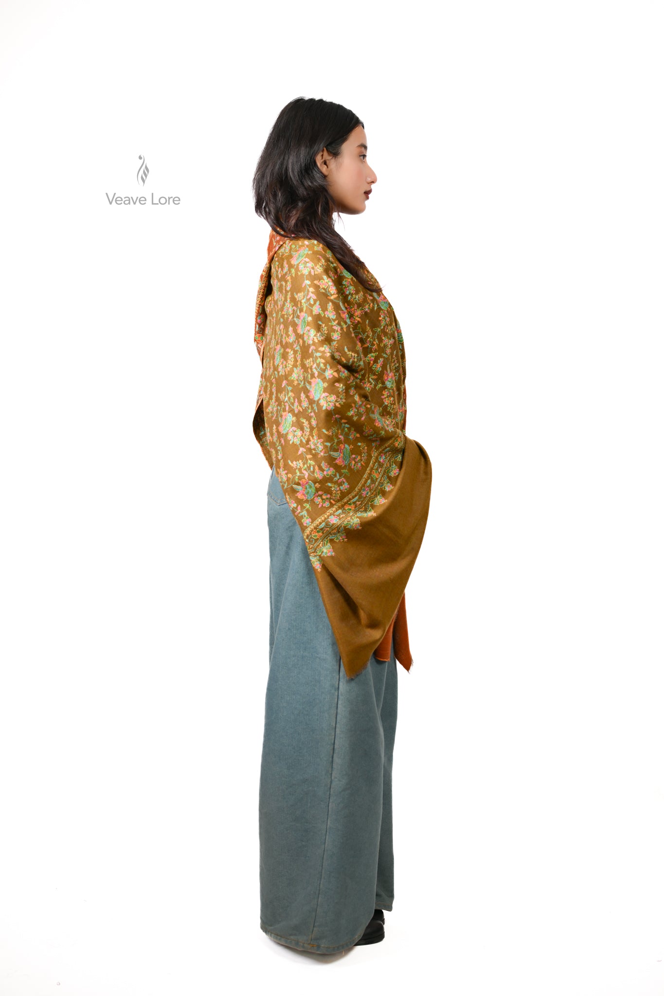 The Saffron Bagh Pashmina Shawl