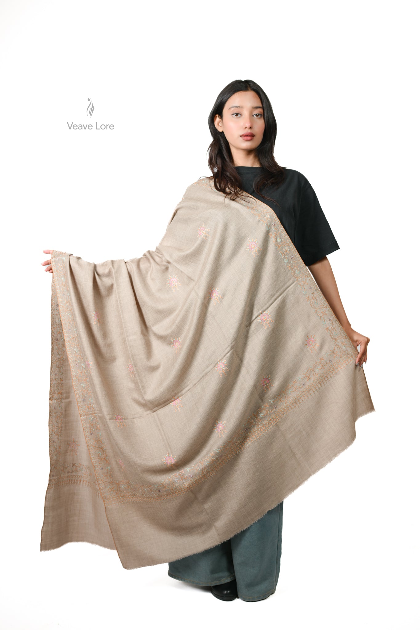 Mehfil-e-Gul Pashmina Shawl