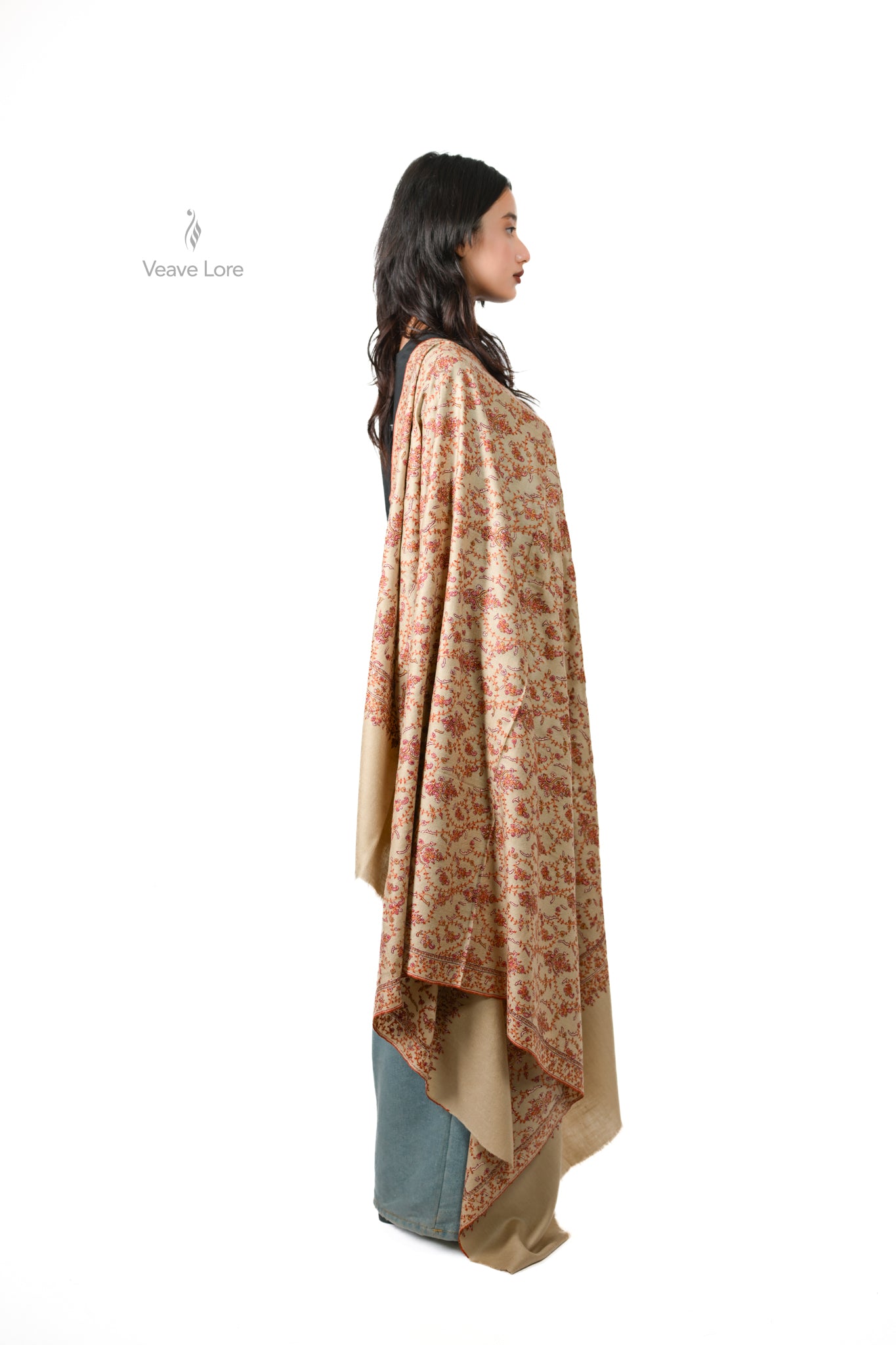 The Jali Garden Pashmina Shawl An All-Over Sozni Jaal of Lattice and Flower