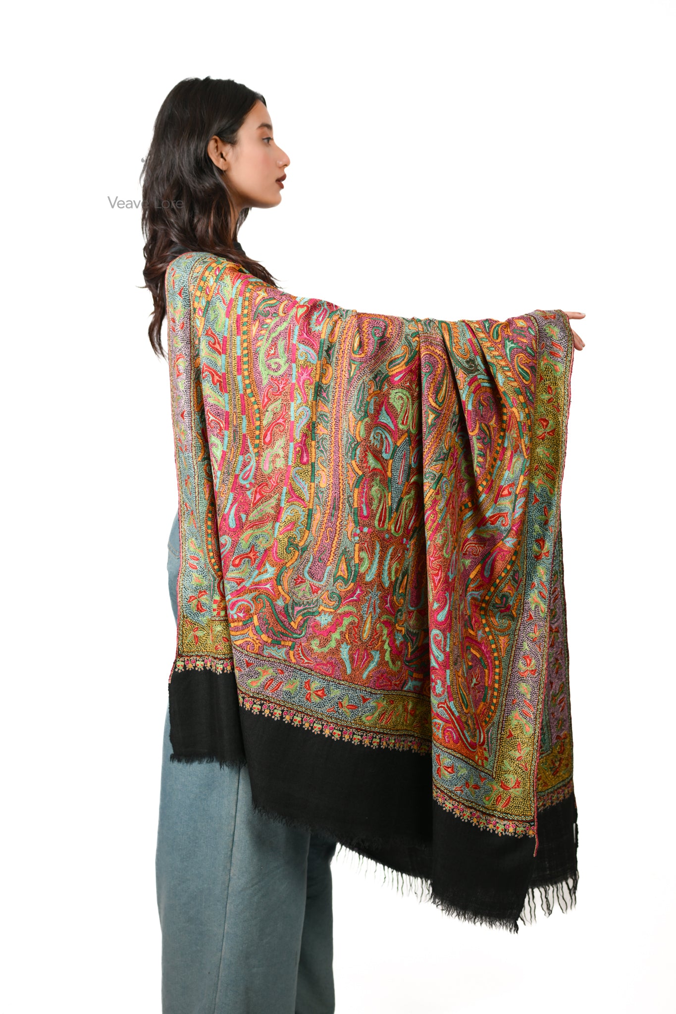 Shab-e-Rang Hand Embroidered Sozni Jamawar Shawl