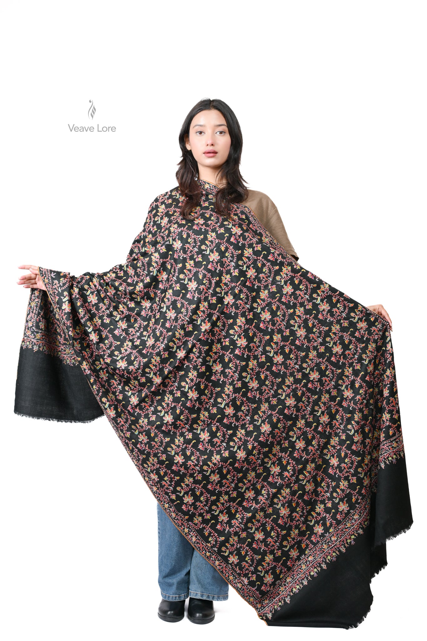 The Gulshan-e-Shab Pashmina Shawl