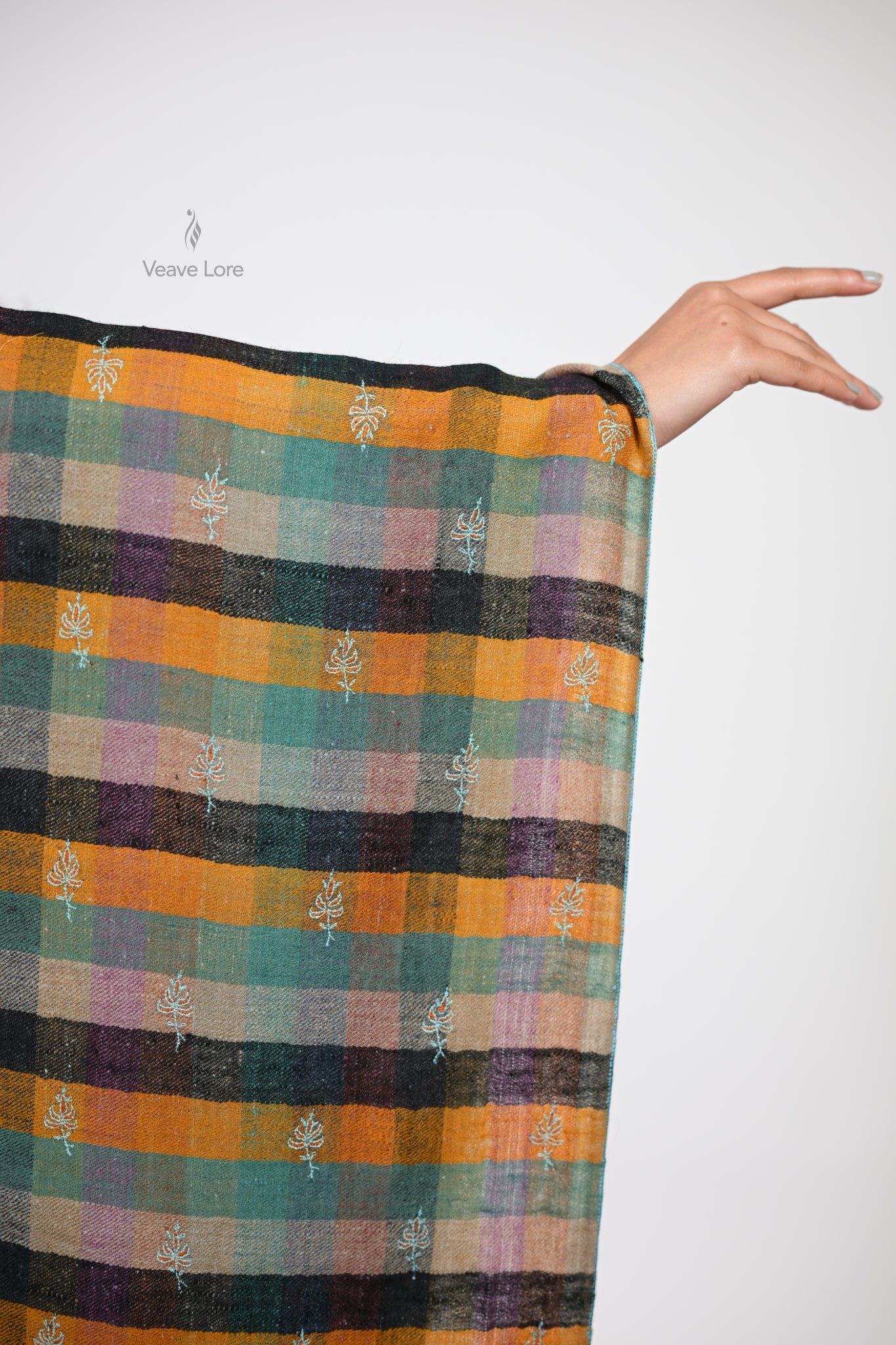 Sham-e-Khazaan Pashmina Stole