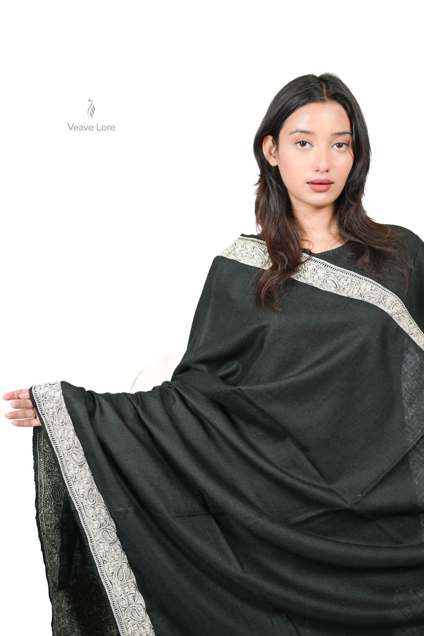 Siyaah-e-Zar Pashmina Shawl